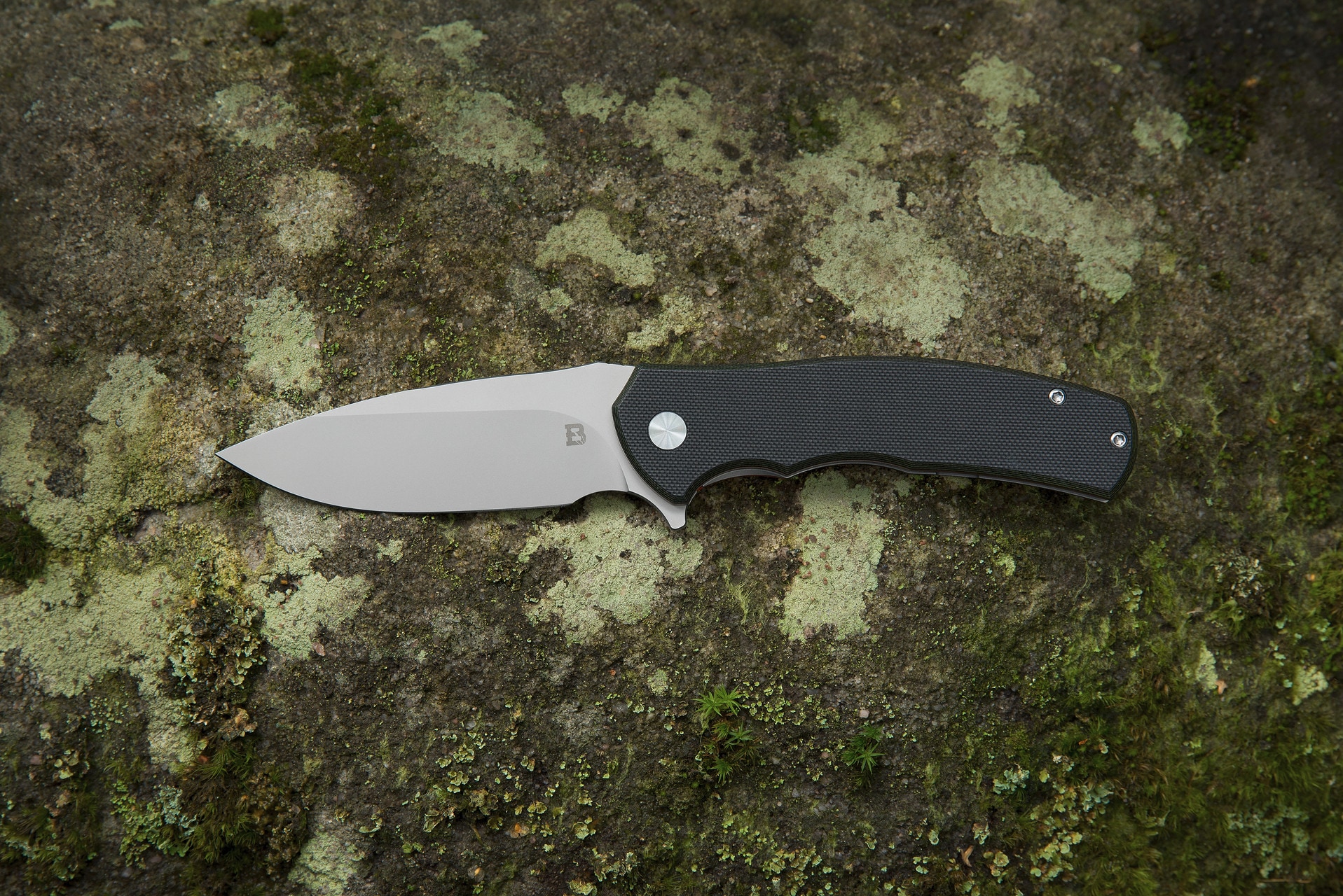 Nóż składany Badger Outdoor D2 Toro - Black