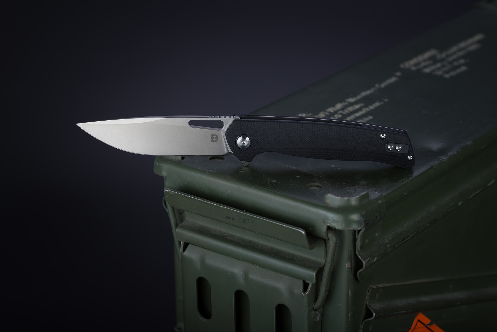 Nóż składany Badger Outdoor D2 Orix - Black