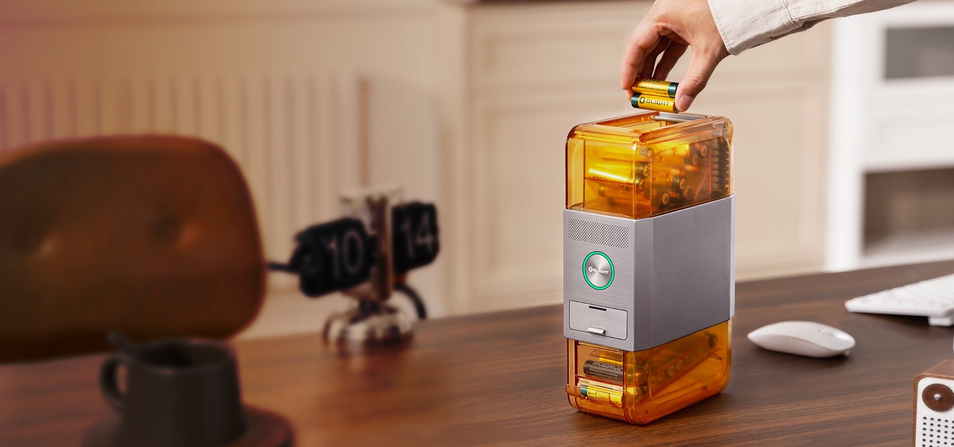 Зарядна станція Olight Ostation X AA - Amber