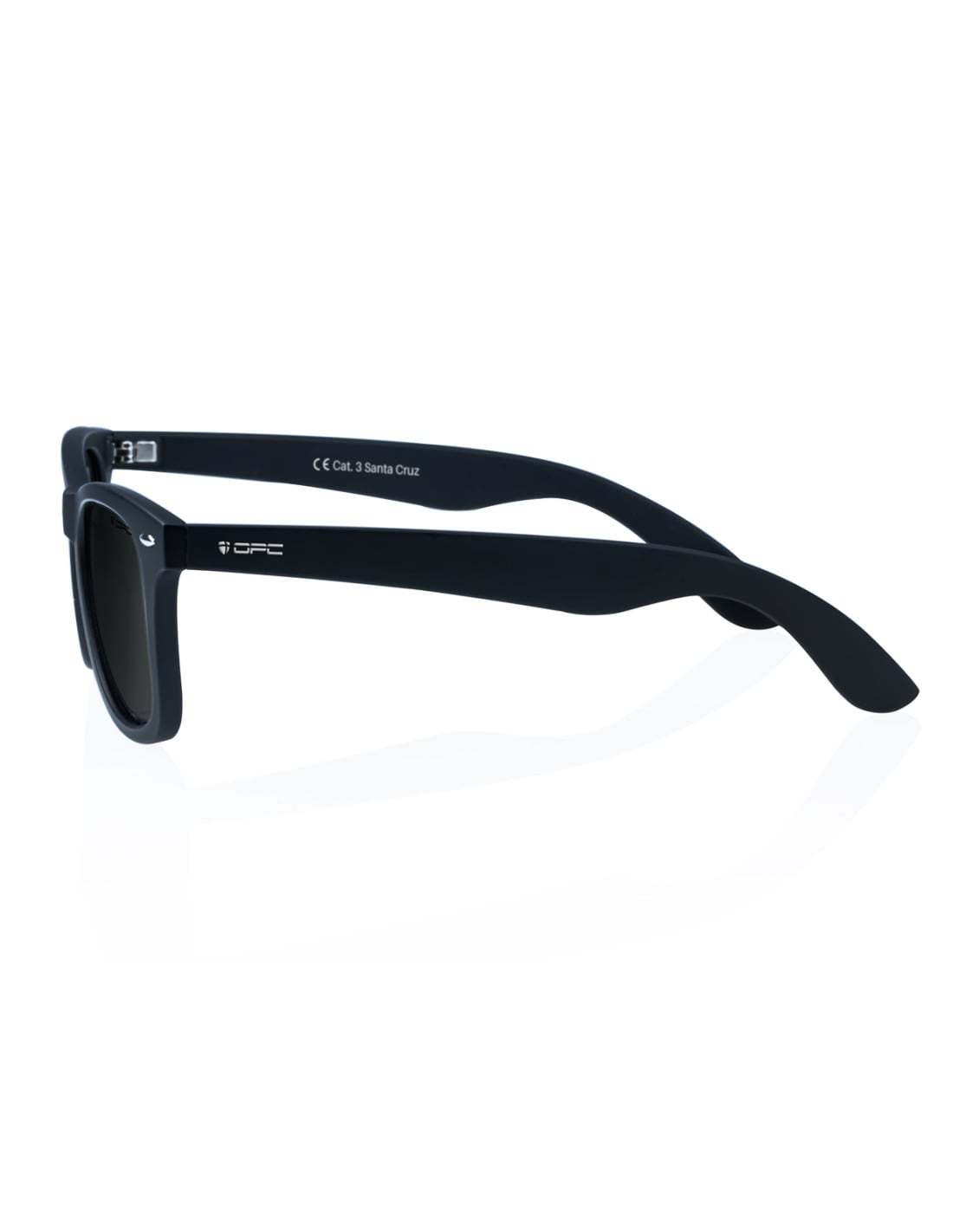 Okulary przeciwsłoneczne OPC Lifestyle Santa Cruz Matt Black Smoke z polaryzacją