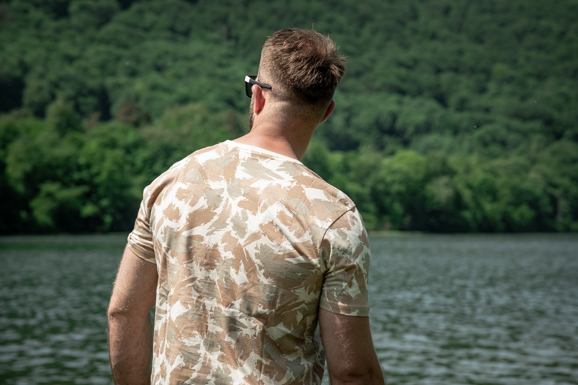 Koszulka T-shirt Alpha Industries Basic Small Logo - Sand Camo