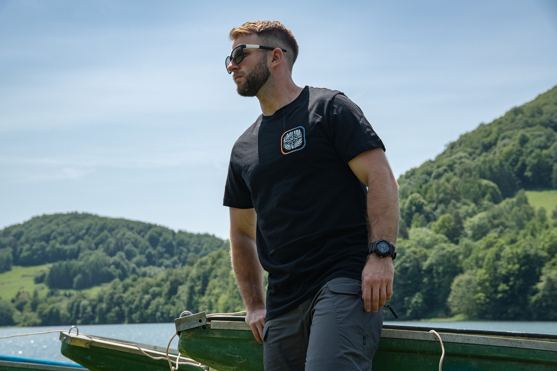 Футболка T-shirt Voyovnik Fire Compass - Чорна
