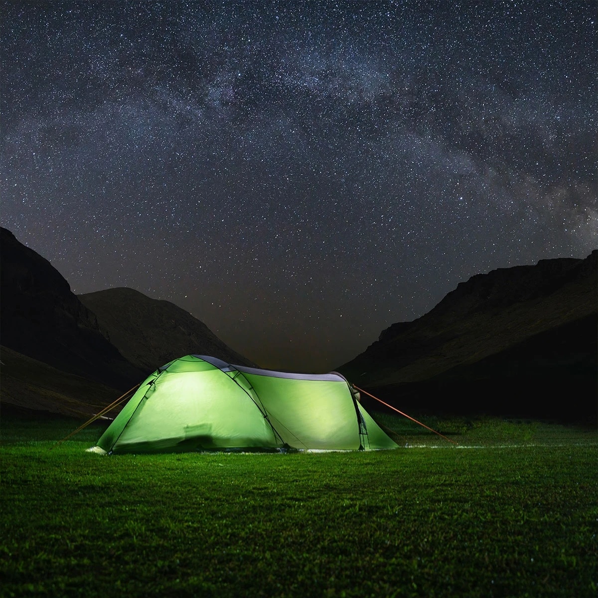 Namiot 3-osobowy Nils Camp Trekker III NC6312 - Czarno-Zielony