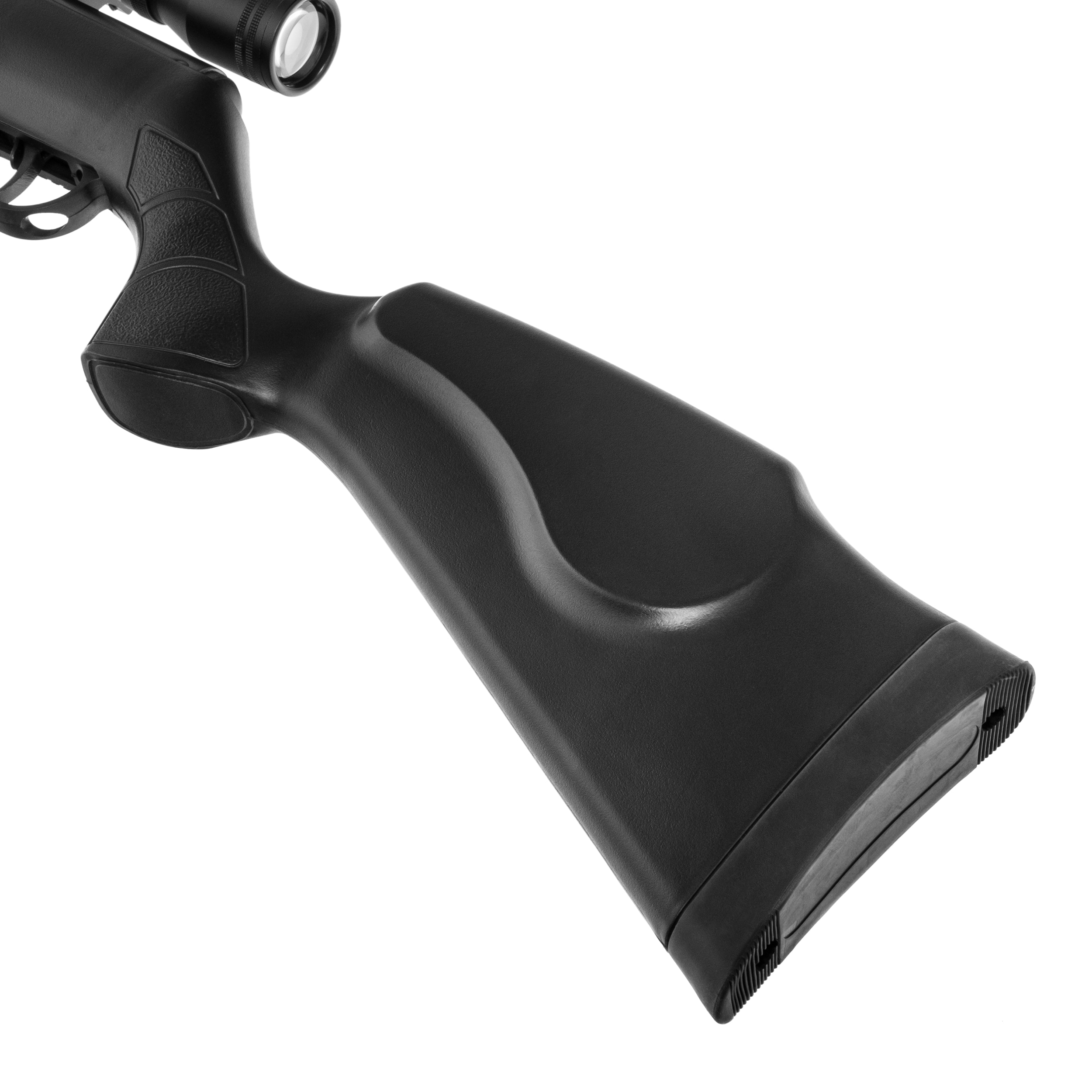 Wiatrówka Remington Tyrant XGP Synthetic 4,5 mm z lunetą 4x32