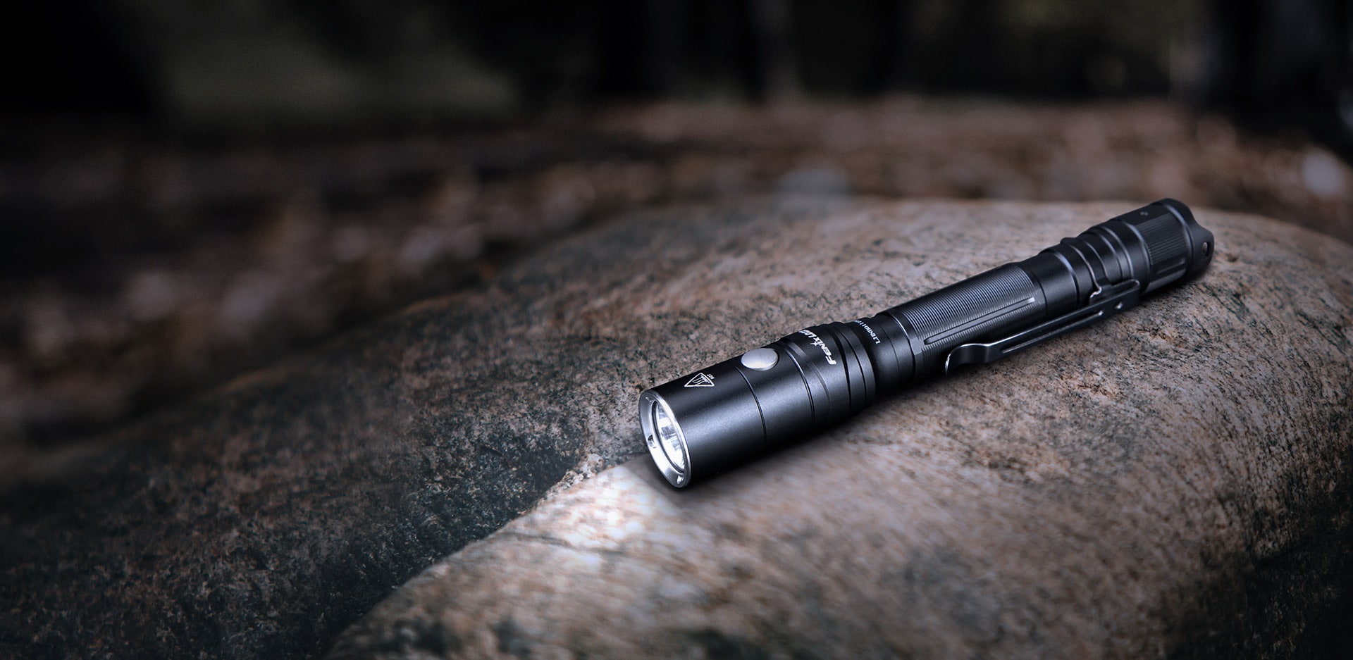 Latarka Fenix LD22 V2.0 - 800 lumenów