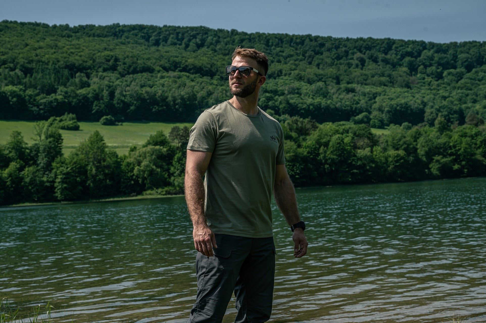Футболка T-Shirt Alpha Industries Backprint - Olive/Black