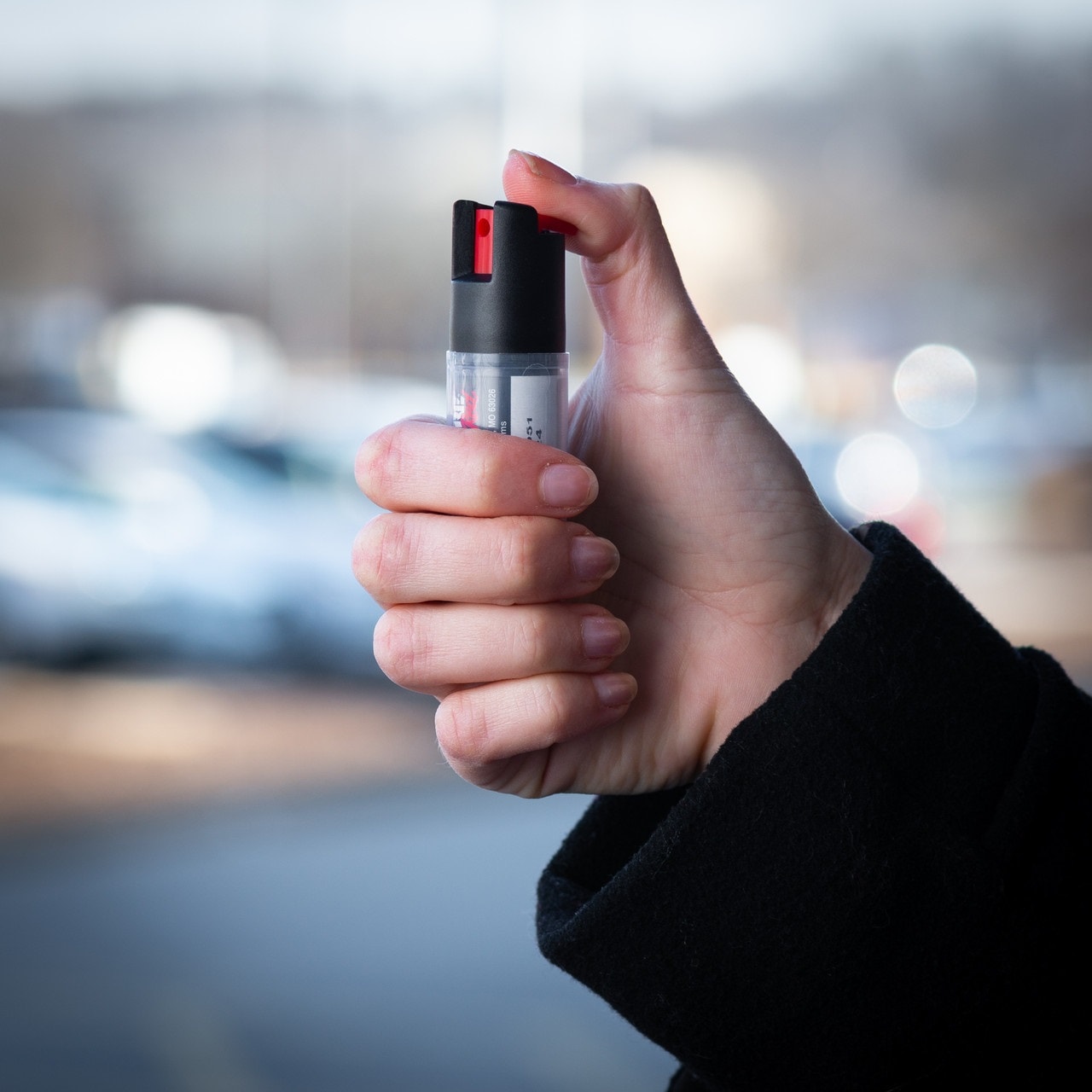 Gaz pieprzowy Sabre Red Keychain 15,9 ml - strumień