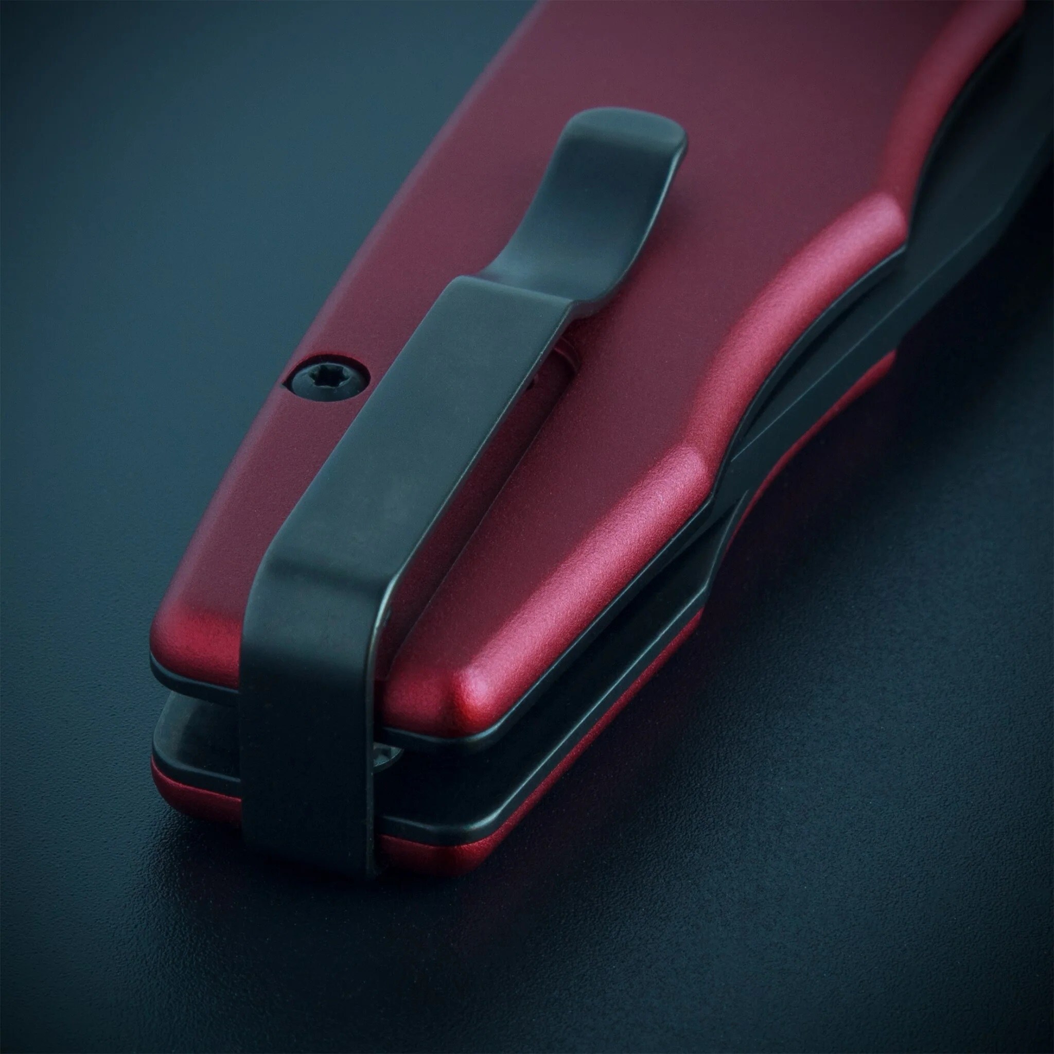 Nóż składany Ocaso Strategy Aluminum - Black PVD/Red