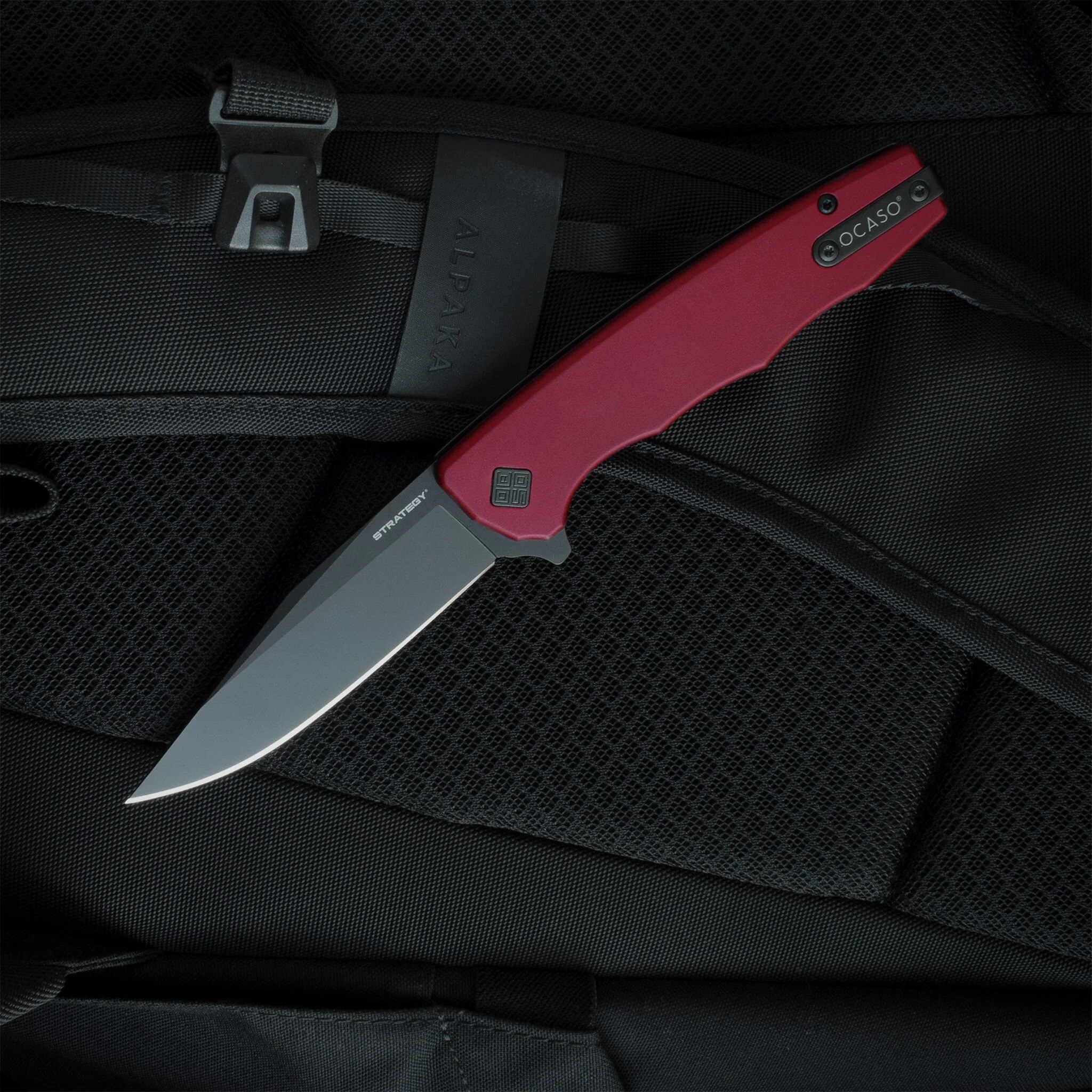 Nóż składany Ocaso Strategy Aluminum - Black PVD/Red