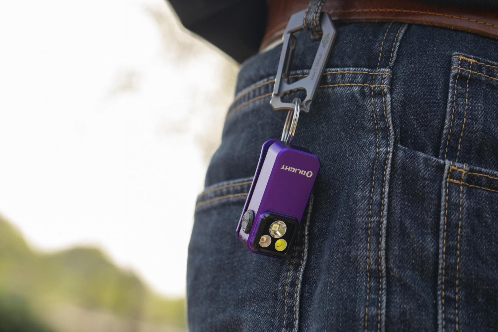 Акумуляторний ліхтарик Olight Oclip Pro Purple - 500 люменів