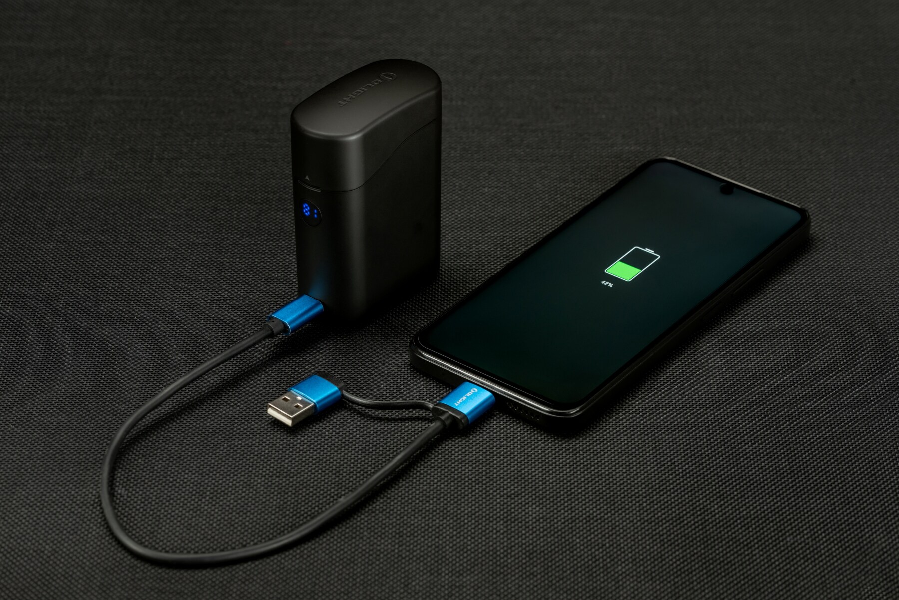 Latarka czołowa i kątowa Olight Perun 3 Mini Premium Cool White Black z opaską - 1250 lumenów