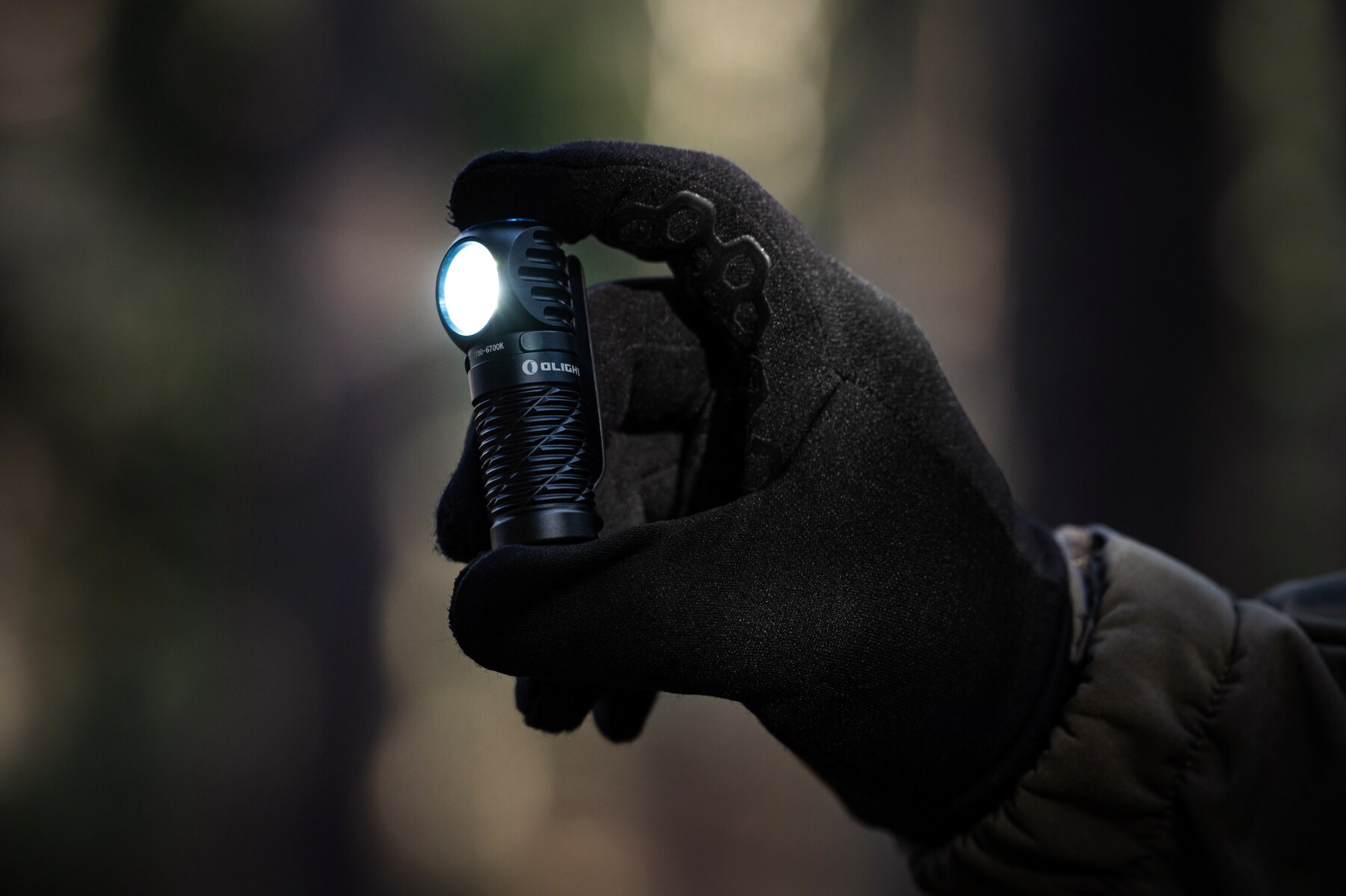 Налобний та кутовий ліхтарик Olight Perun 3 Mini Cool White Black з пов'язкою - 1250 люменів