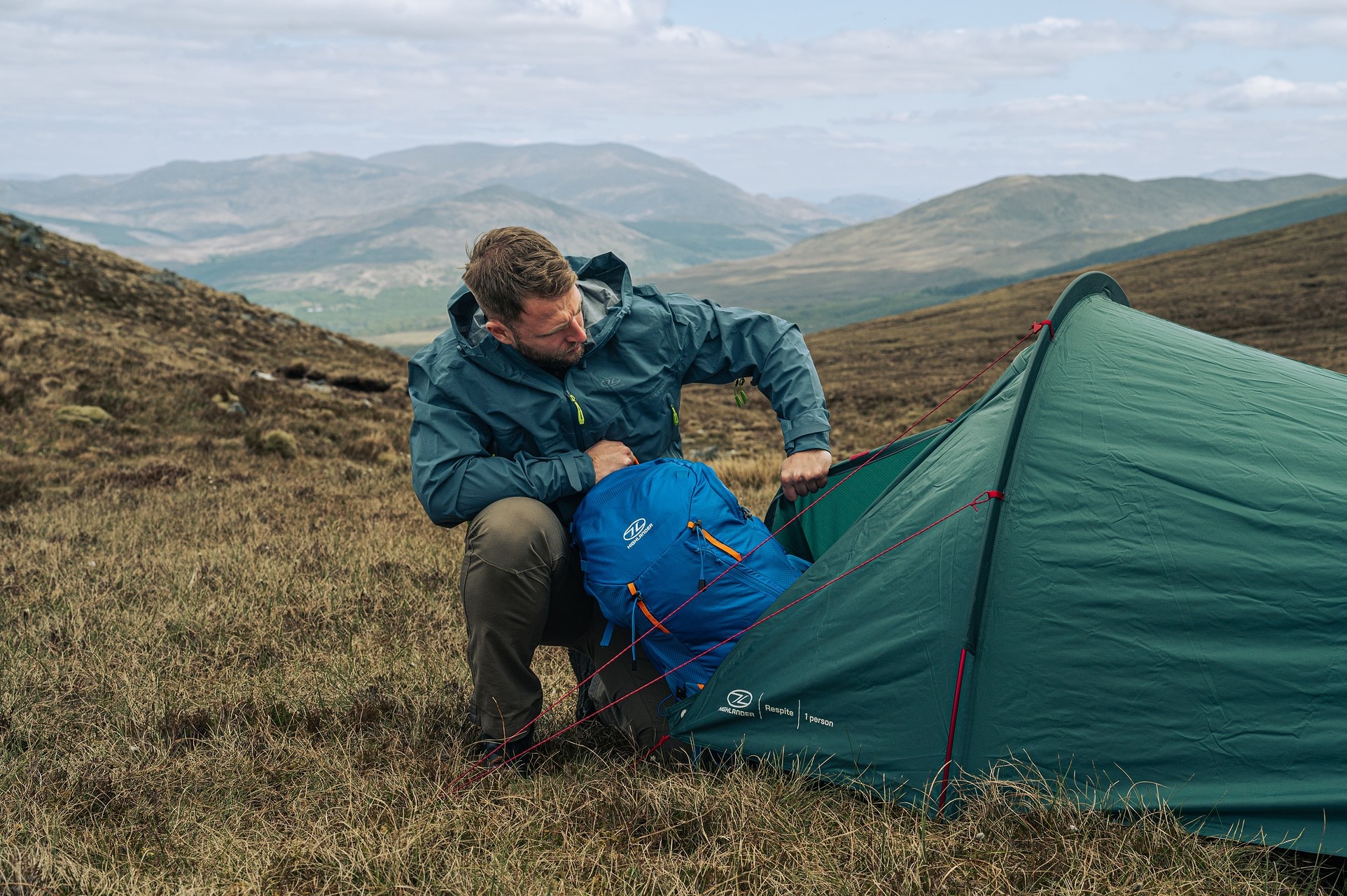Namiot 1-osobowy Highlander Outdoor Respite Tunnel Tent - Pine Green