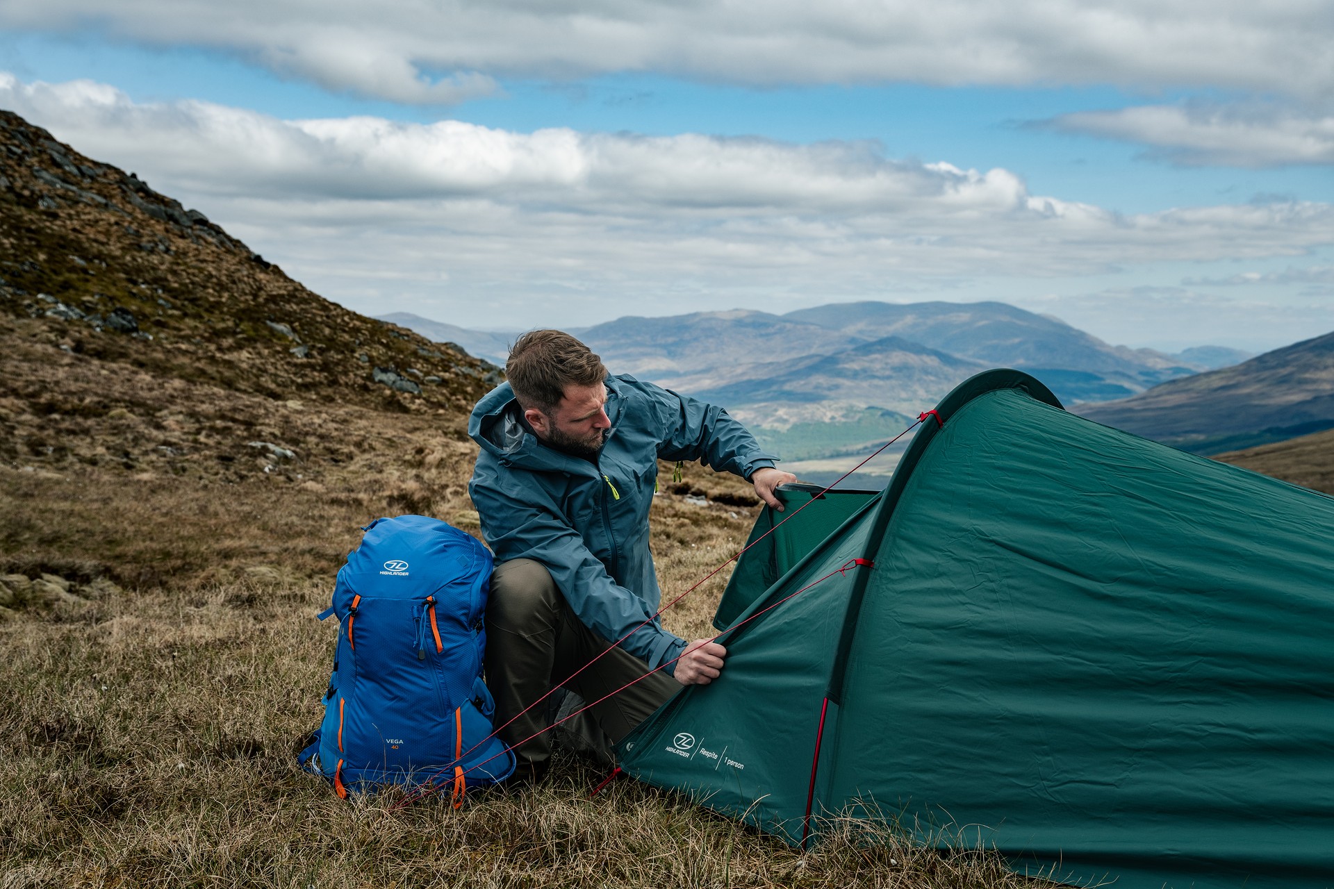 Namiot 1-osobowy Highlander Outdoor Respite Tunnel Tent - Pine Green
