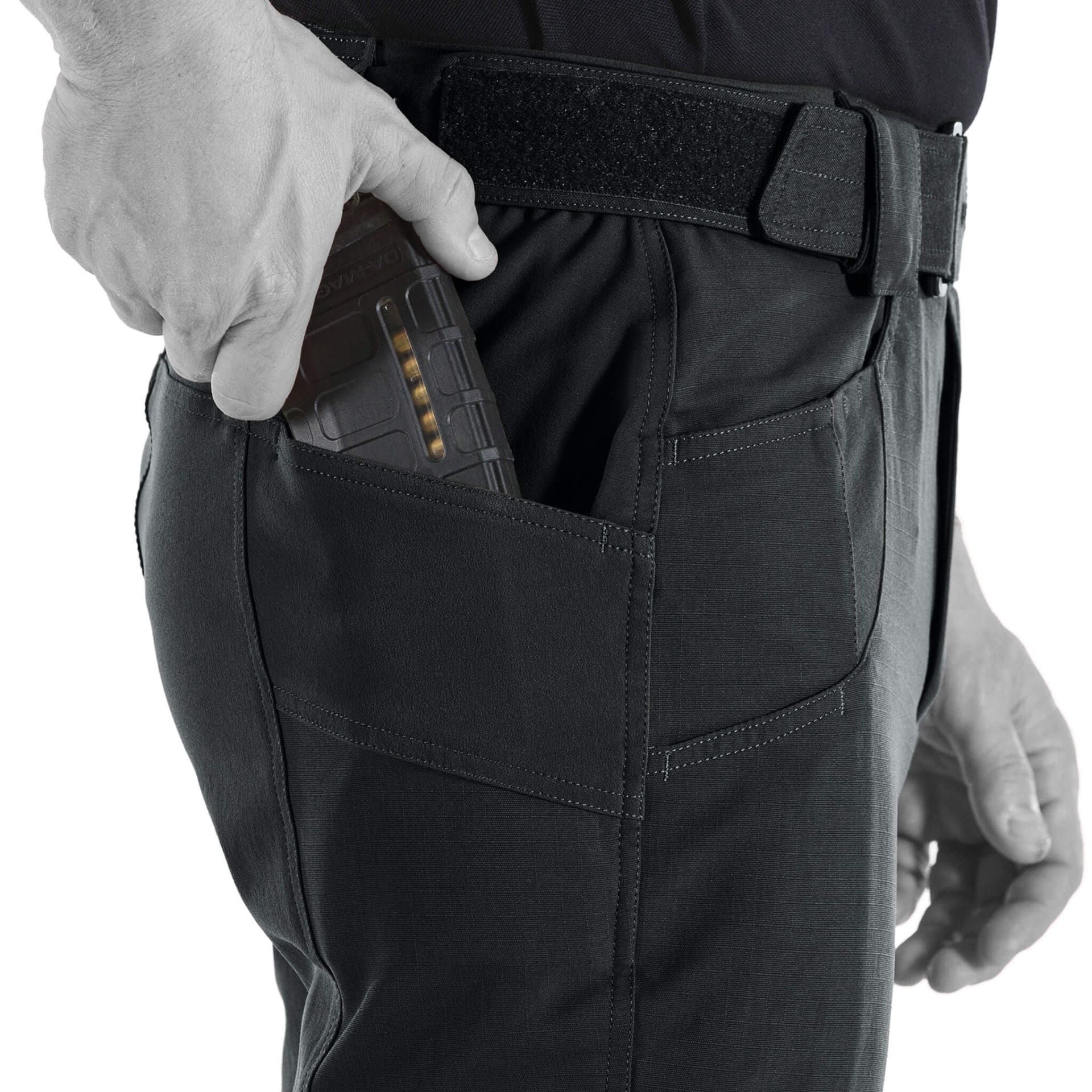Spodnie UF PRO P-40 Mark I Range - Black