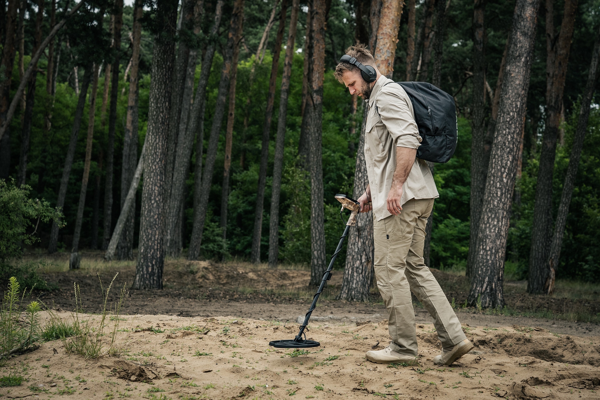 Minelab X-Terra Voyager Tactical Metal Detector