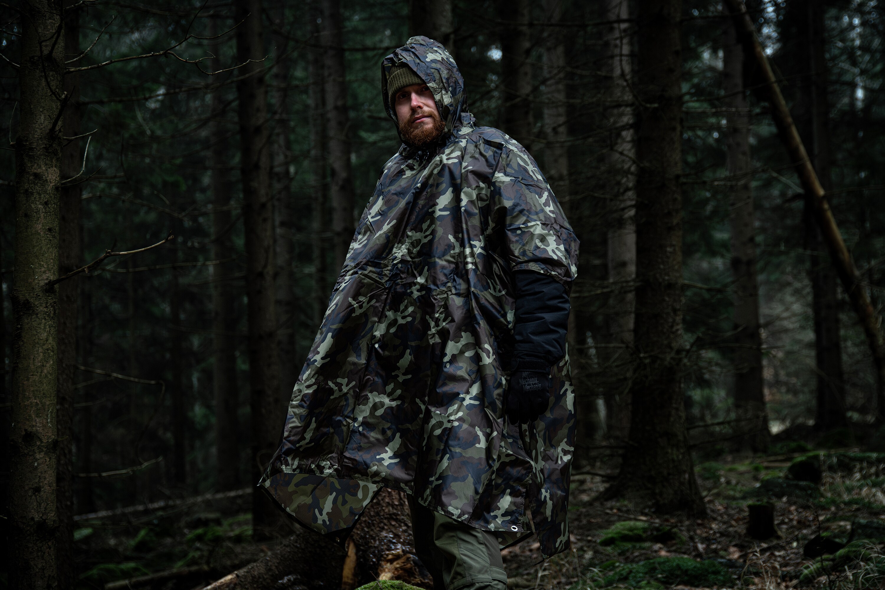 Ponczo Badger Outdoor Rain Poncho Ripstop - Woodland