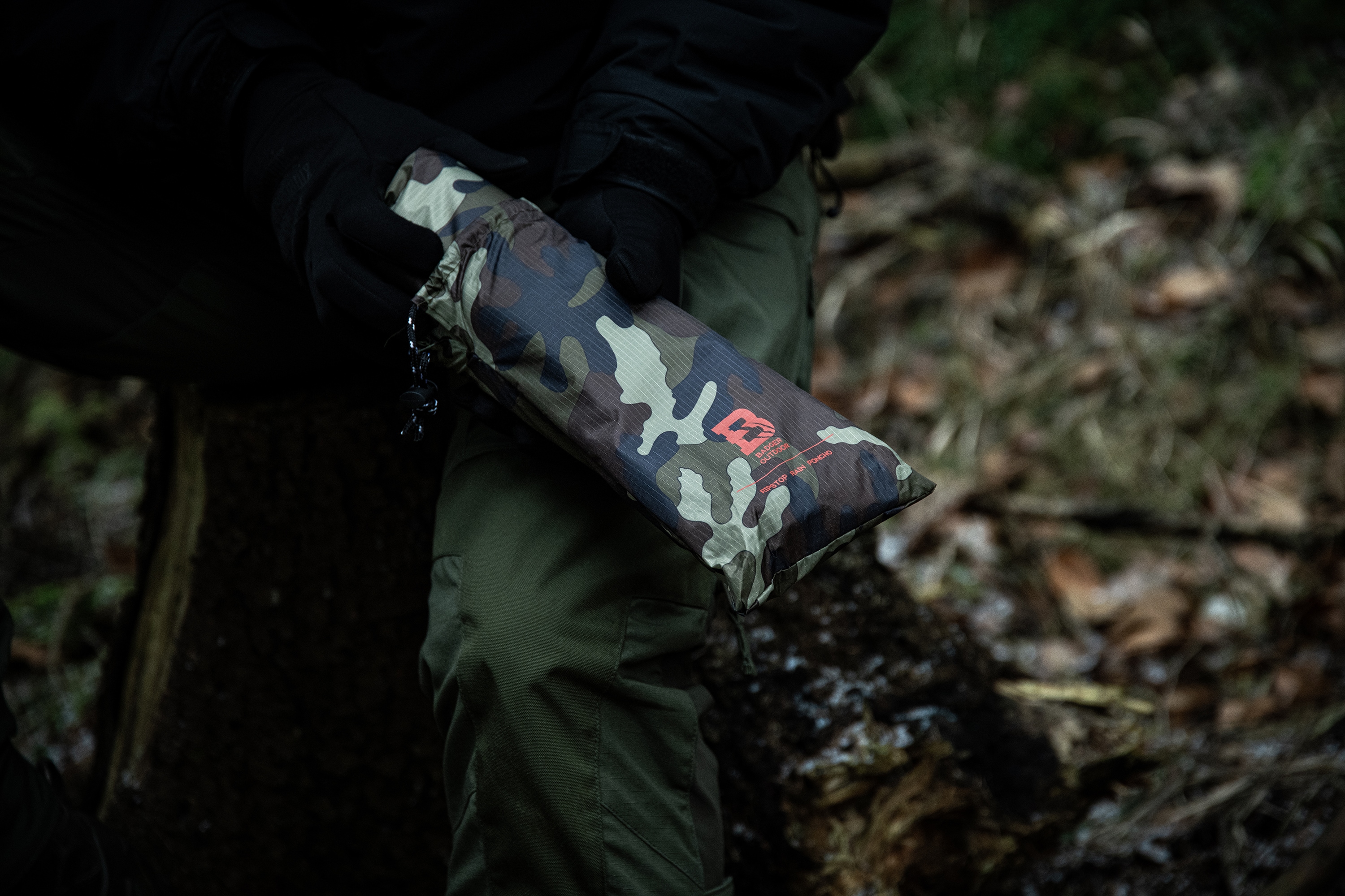 Ponczo Badger Outdoor Rain Poncho Ripstop - Woodland