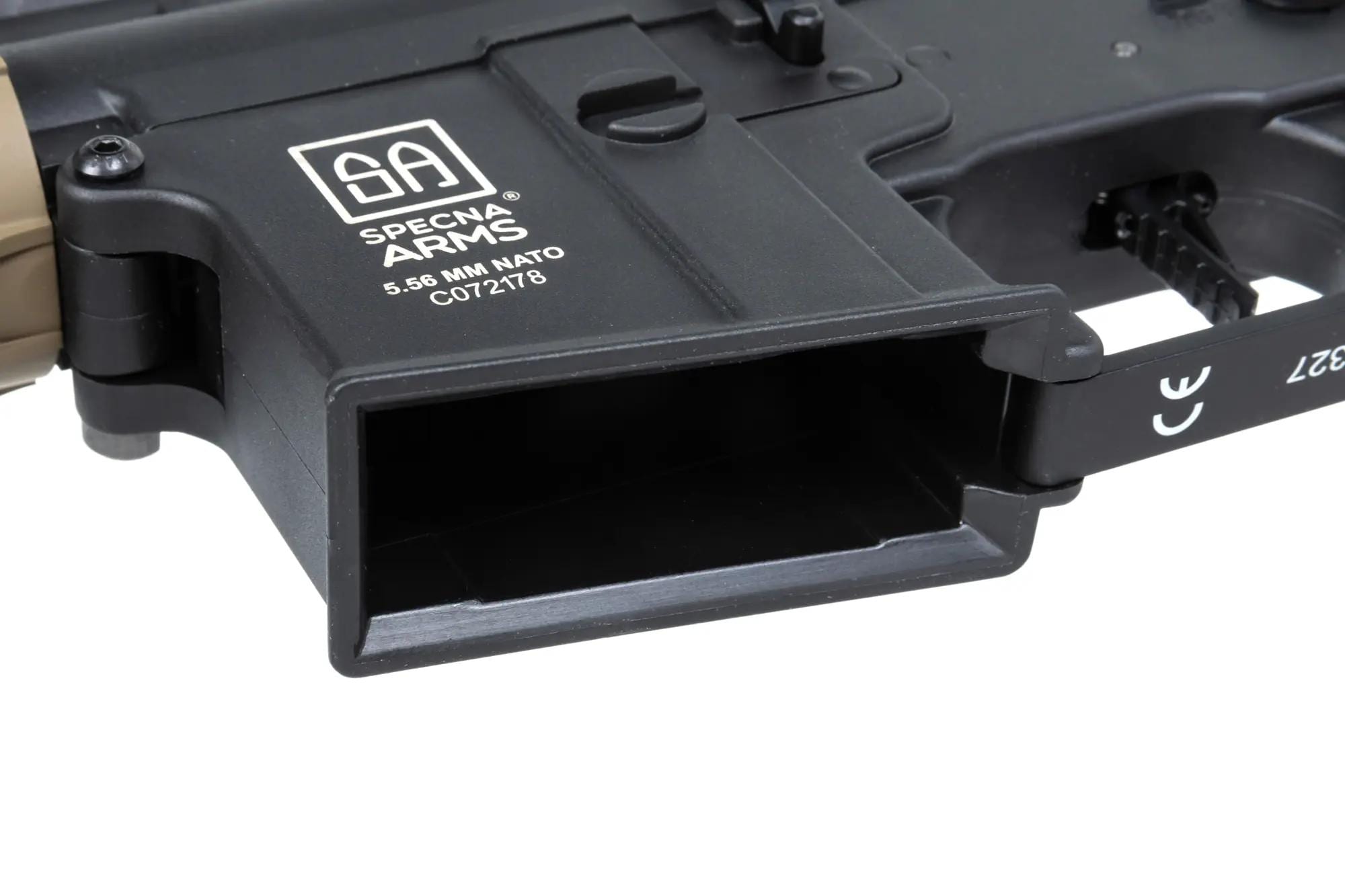Karabinek szturmowy AEG Specna Arms SA-C06 CORE HAL ETU Gen. 2 - Half-Tan