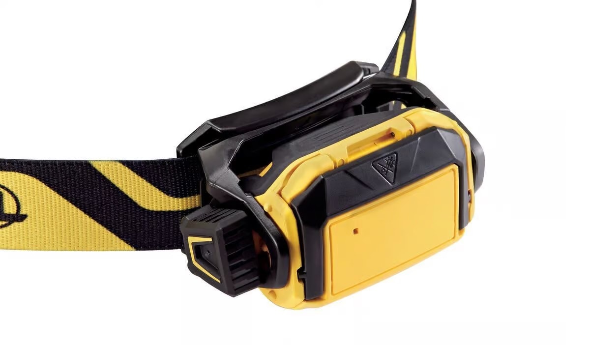 Latarka czołowa Petzl Pixa - 450 lumenów