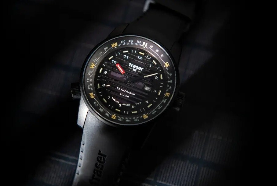 Годинник Traser P68 Pathfinder Solar RS