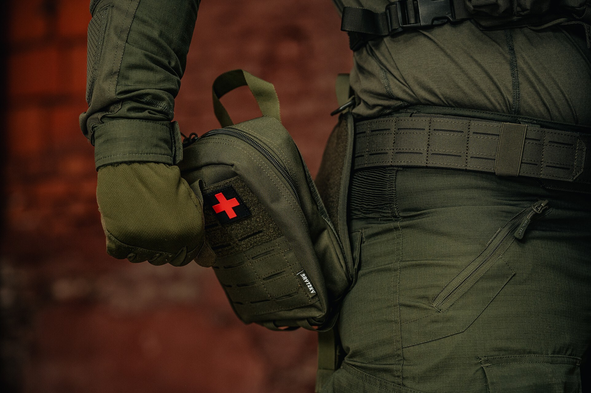 Тактична аптечка Brytzky Tactical MOLLE IFAK - Olive