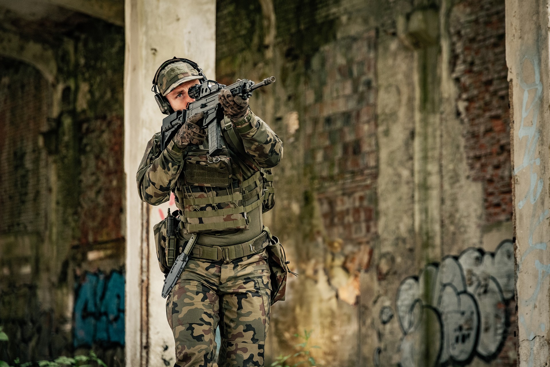 Brytzky Tactical MOLLE Laser Cut Belt with inner belt - wz.93 Pantera PL Woodland