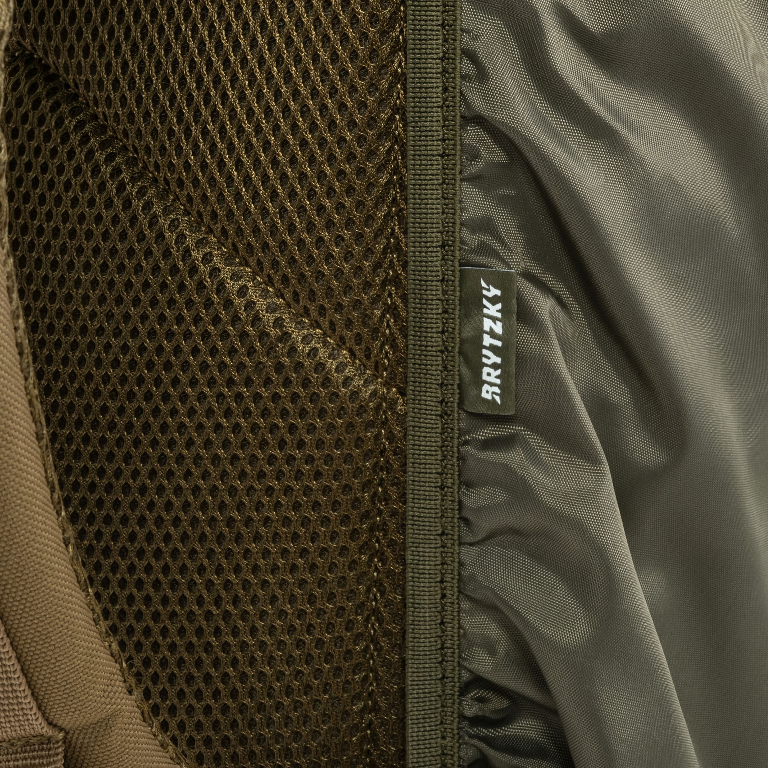 Pokrowiec wodoodporny na plecak Brytzky Tactical Small Cover 20-30 l - Olive