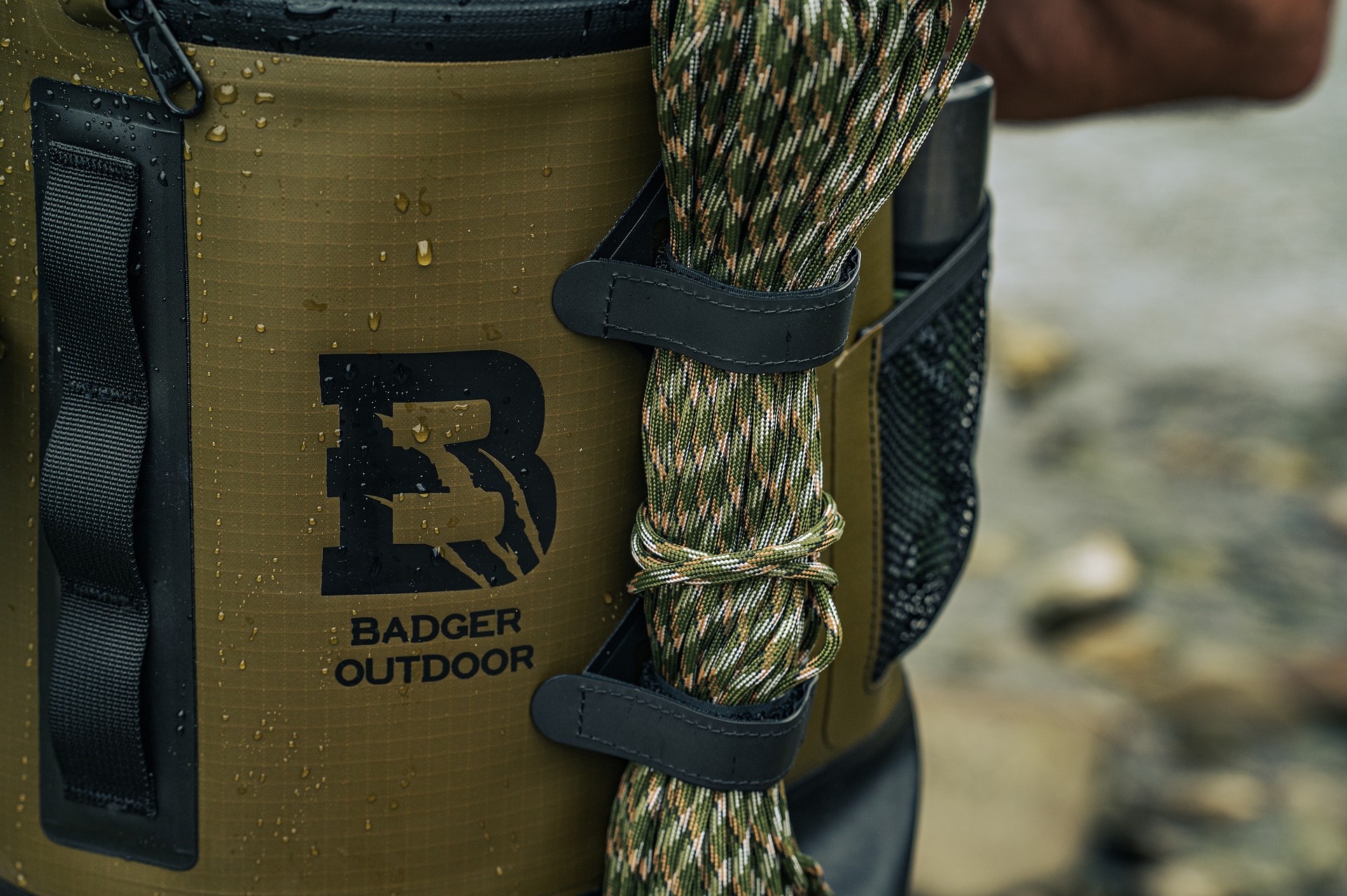 Водонепроникний рюкзак Badger Outdoor TPU 40 л - Military Green
