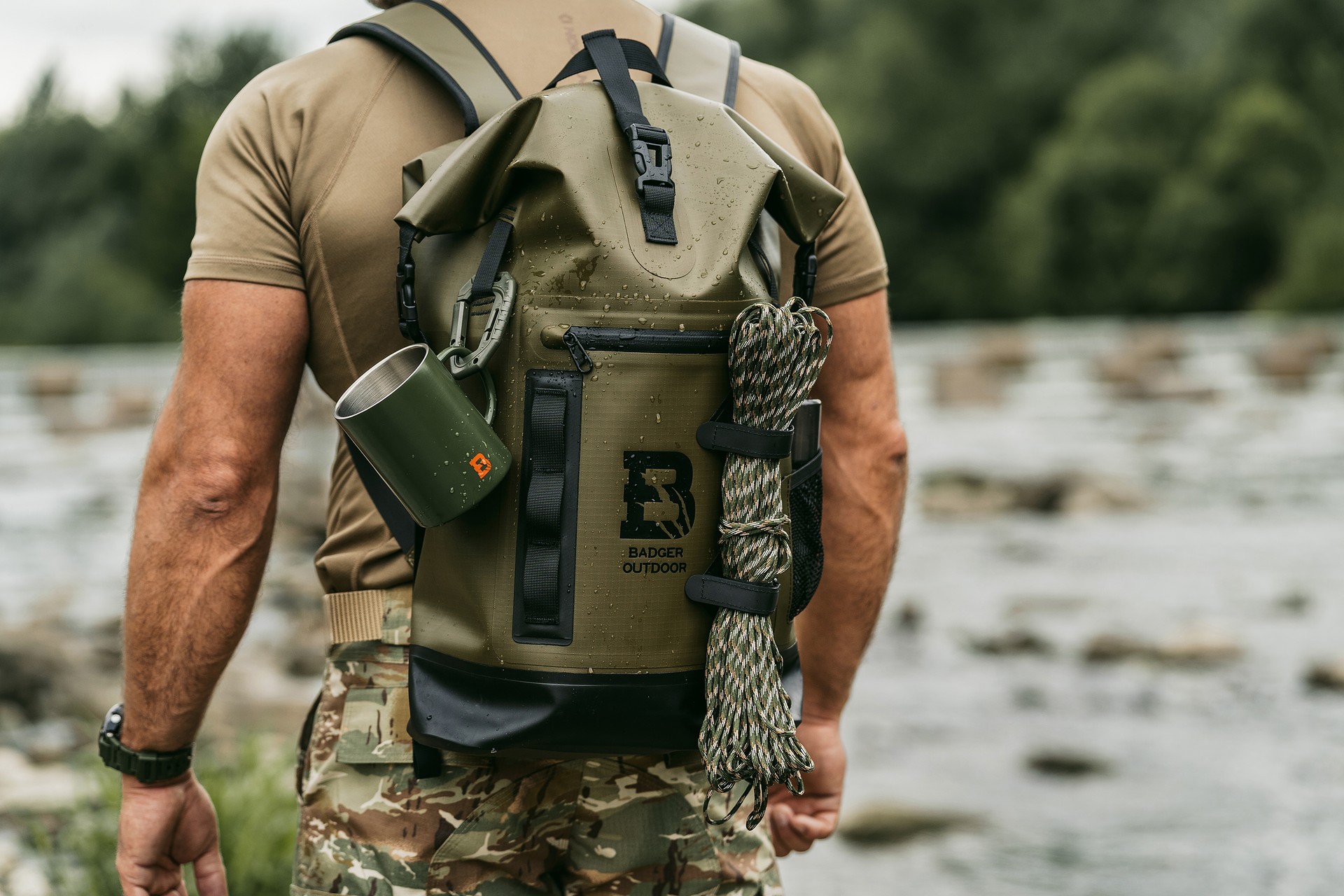 Водонепроникний рюкзак Badger Outdoor TPU 40 л - Military Green