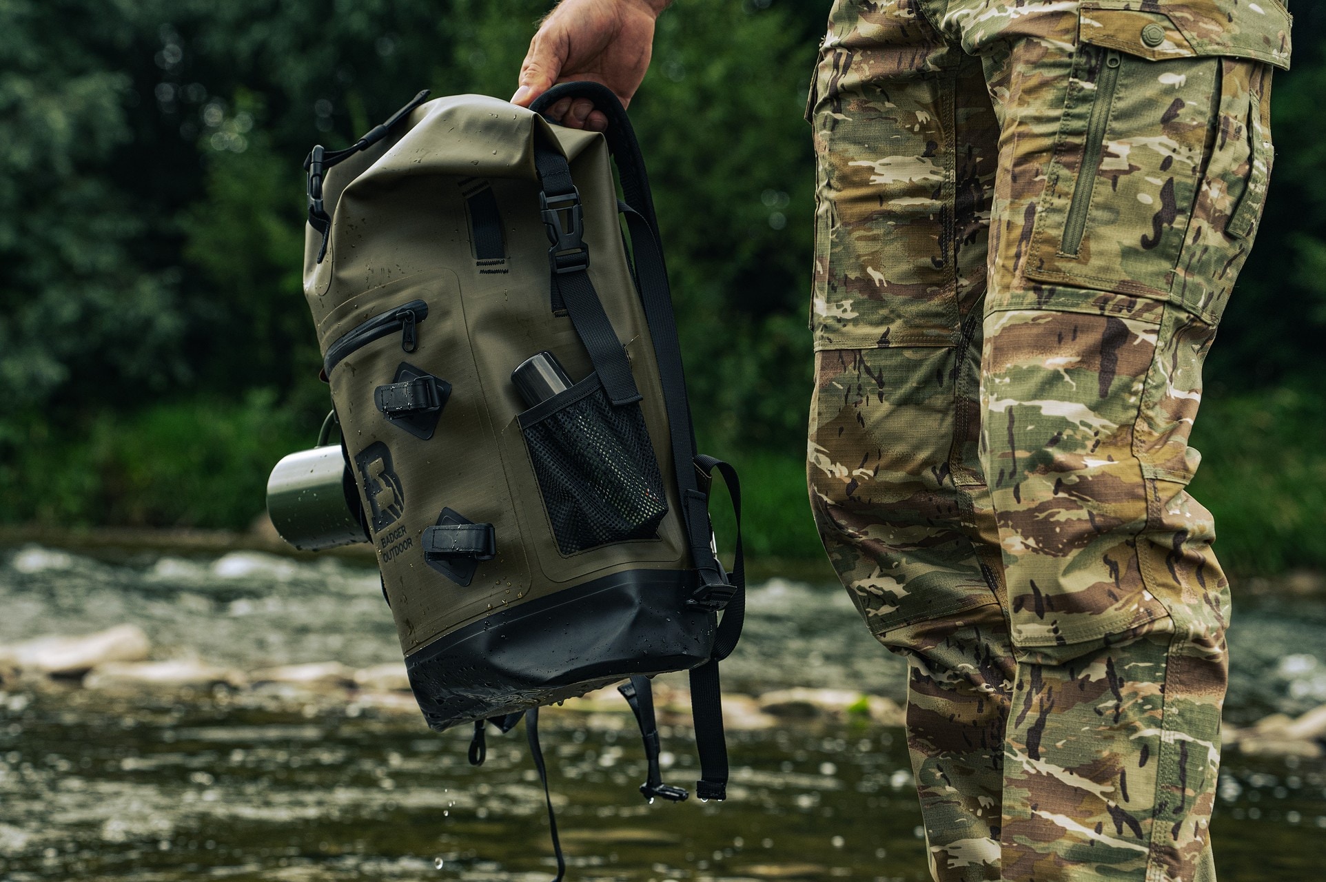 Водонепроникний рюкзак Badger Outdoor TPU 40 л - Military Green