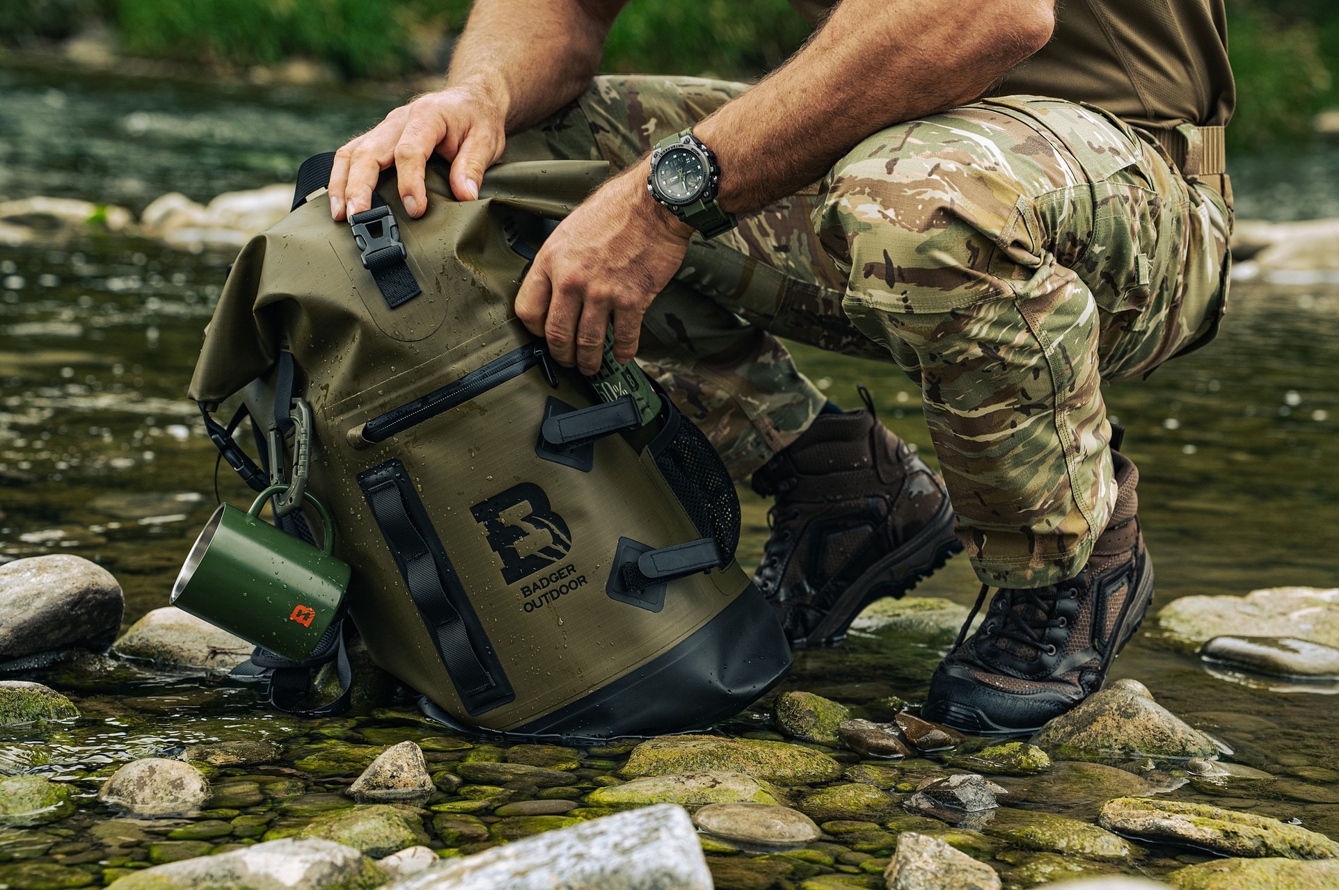 Водонепроникний рюкзак Badger Outdoor TPU 40 л - Military Green