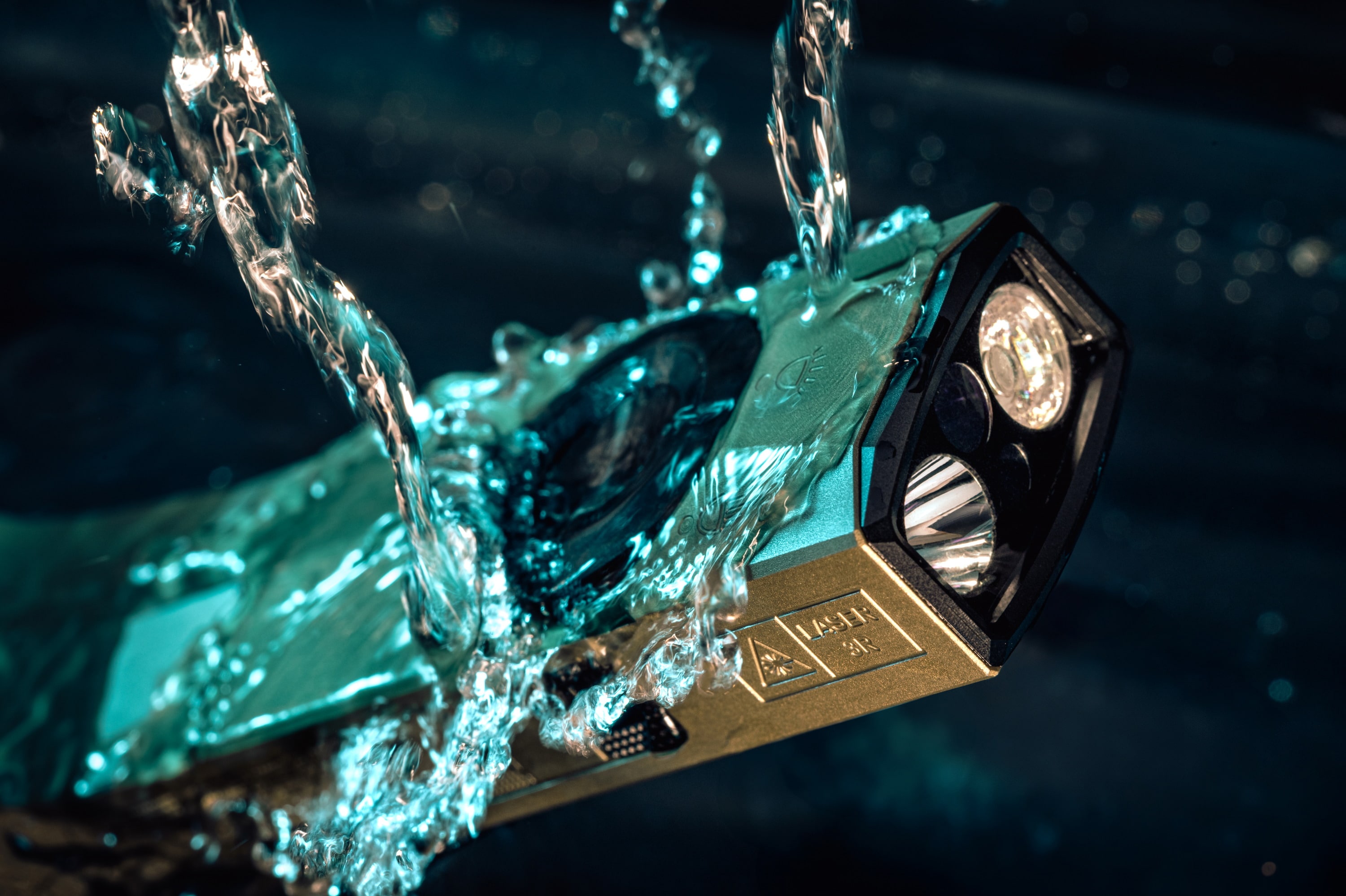 Ліхтарик Olight ArkPro Ultra Class 1 Cool White Olive Green - 1700 люменів