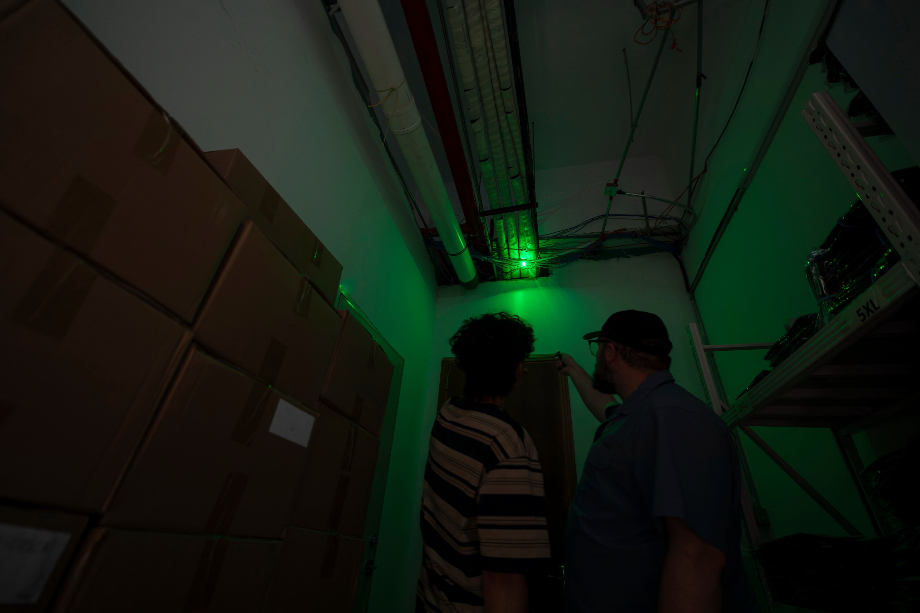 Ліхтарик Olight ArkPro Class 1 Cool White OD Green - 1500 люменів