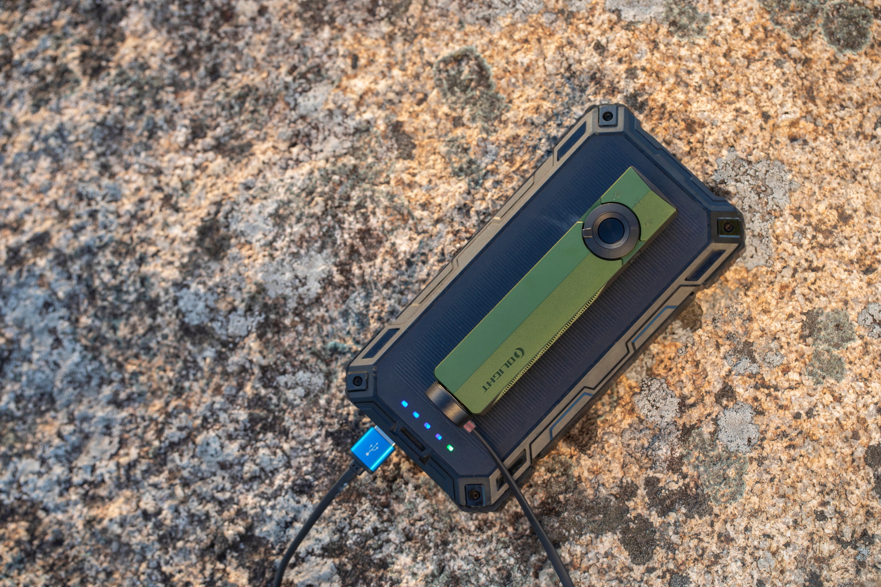 Latarka Olight ArkPro Class 1 Cool White OD Green - 1500 lumenów