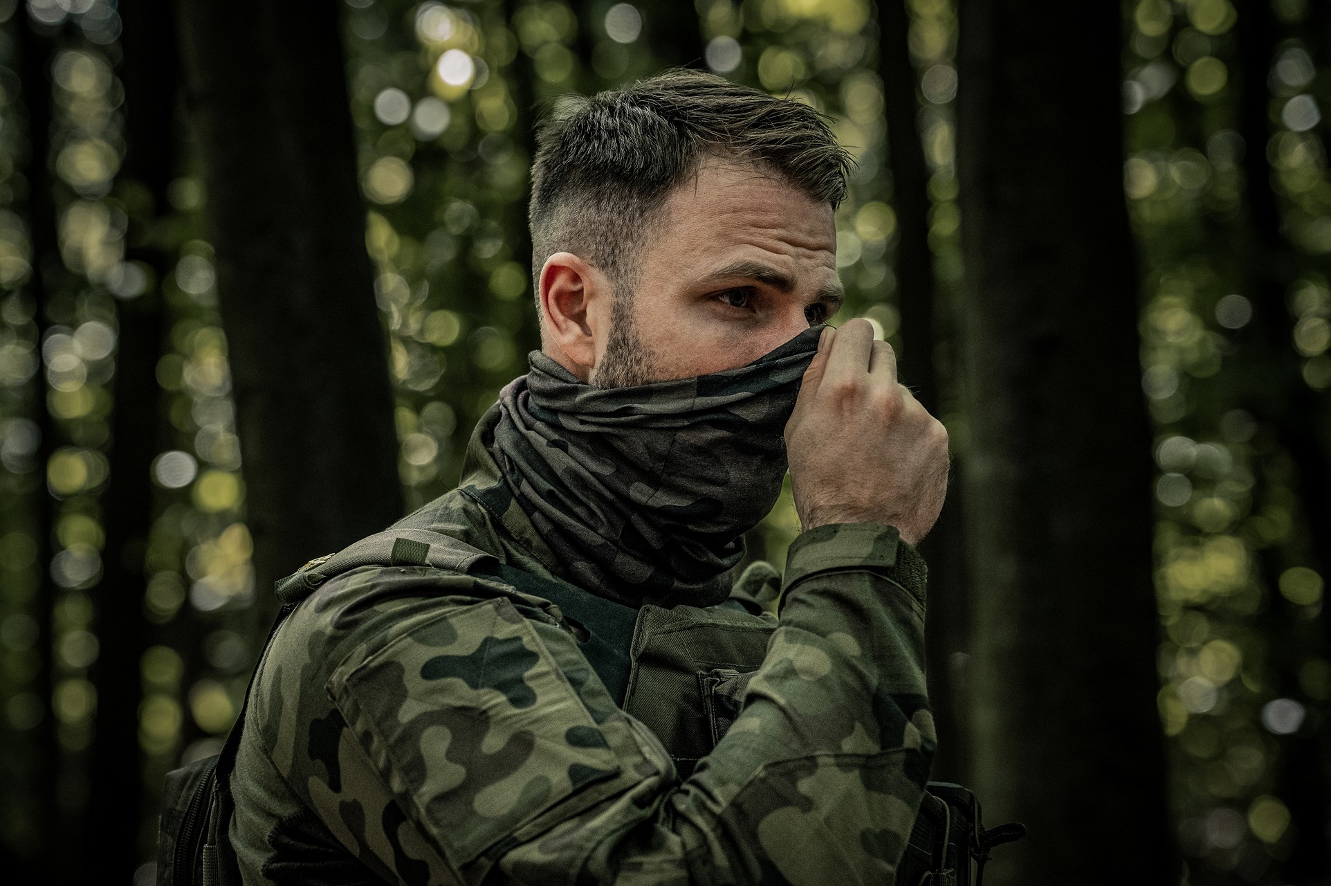 Багатофункціональний бафф Mil-Tec - wz.93 Pantera PL Woodland