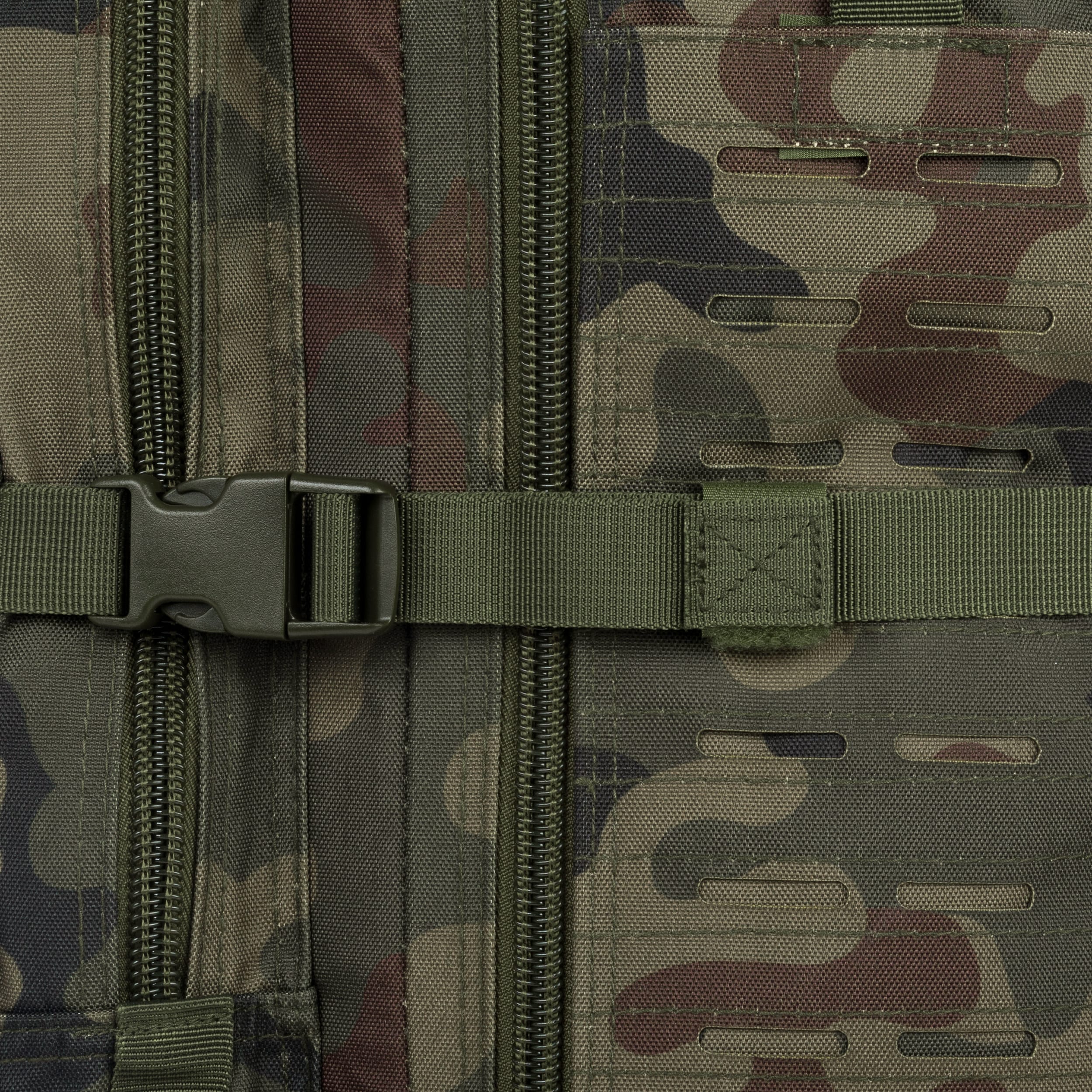 Plecak Mil-Tec Assault Pack Laser Cut Large 36 l - wz.93 Pantera PL Woodland