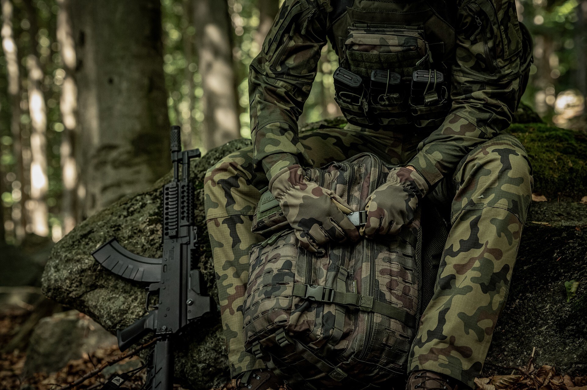 Plecak Mil-Tec Assault Pack Laser Cut Large 36 l - wz.93 Pantera PL Woodland