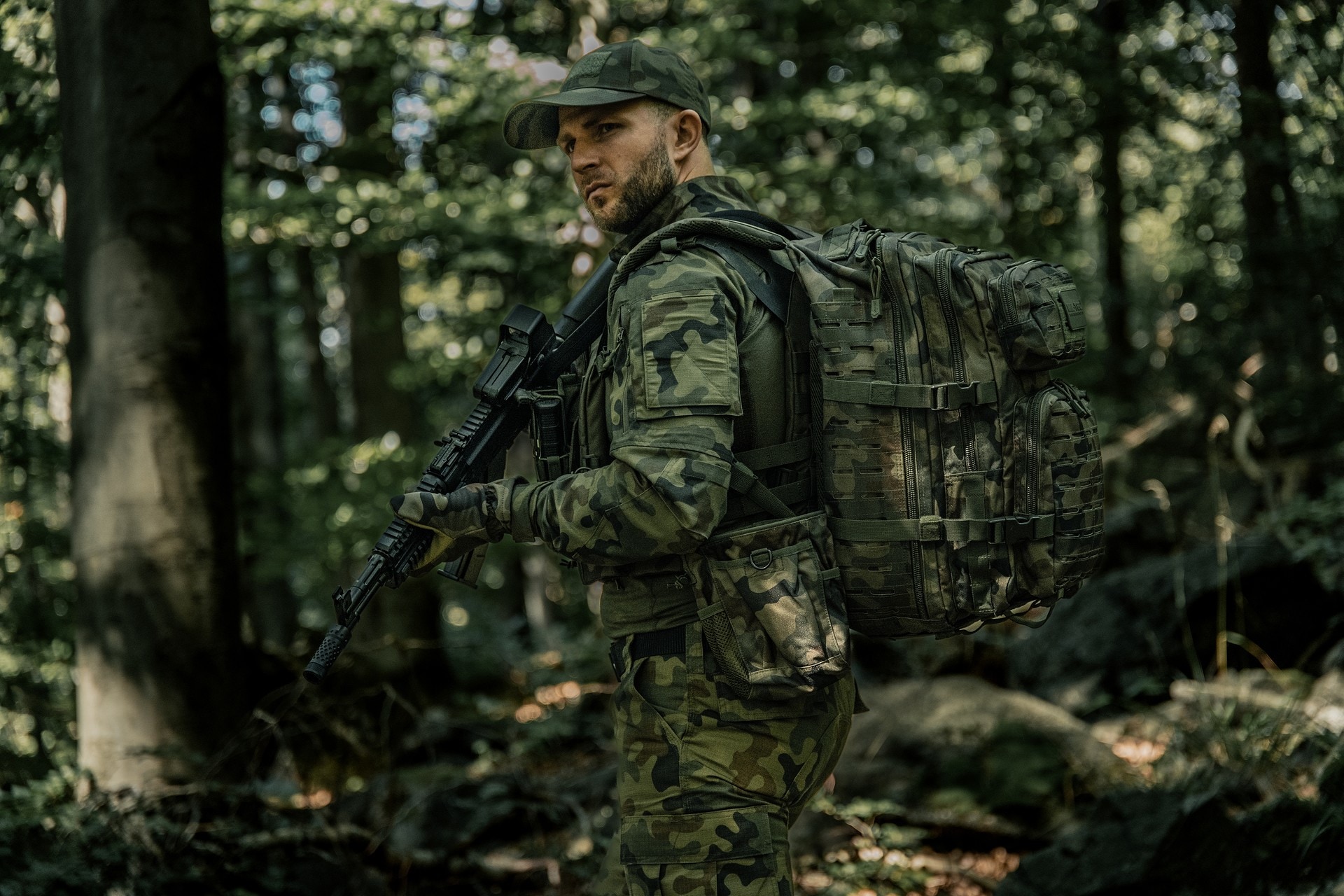 Відкрита сумка для скидання магазинів Mil-Tec MOLLE - wz.93 Pantera PL Woodland