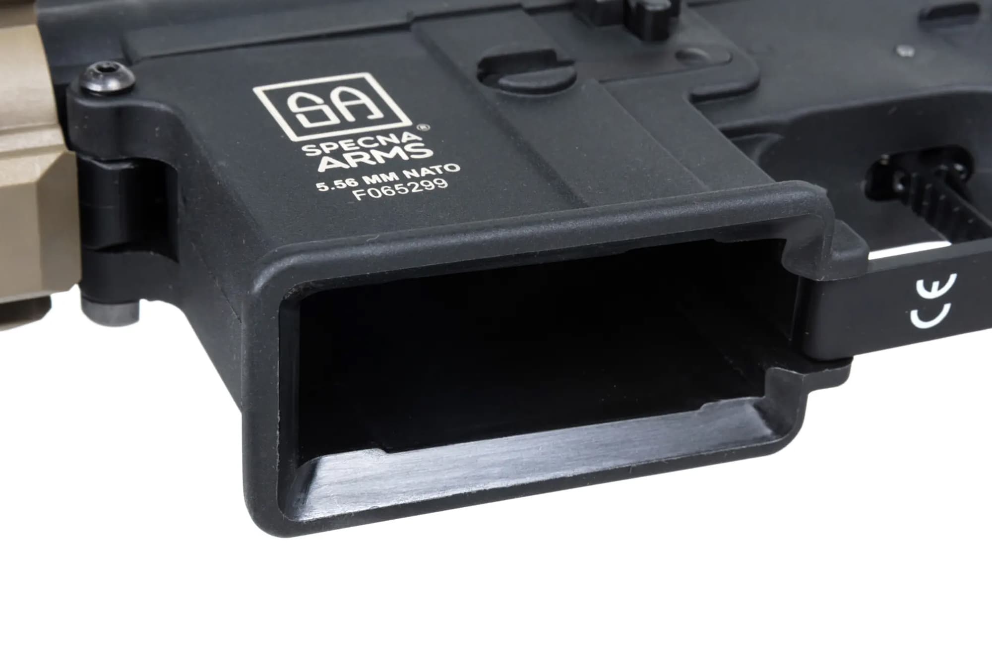 Karabinek szturmowy AEG Specna Arms SA-FH06 Flex HAL ETU Gen. 2 - Half-Tan