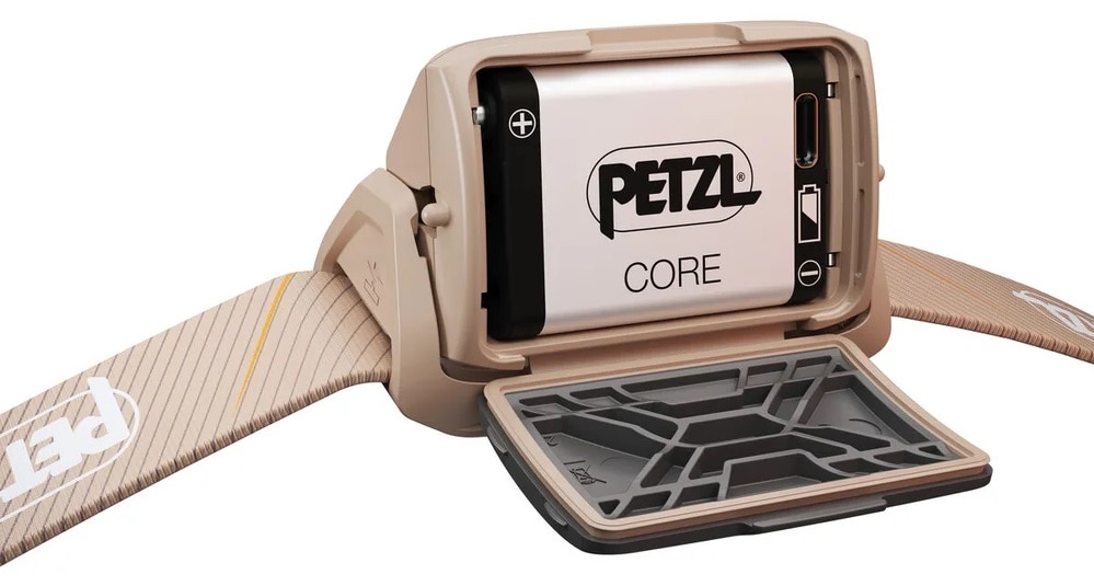 Налобний ліхтарик Petzl Tikka Core Brown - 450 люменів