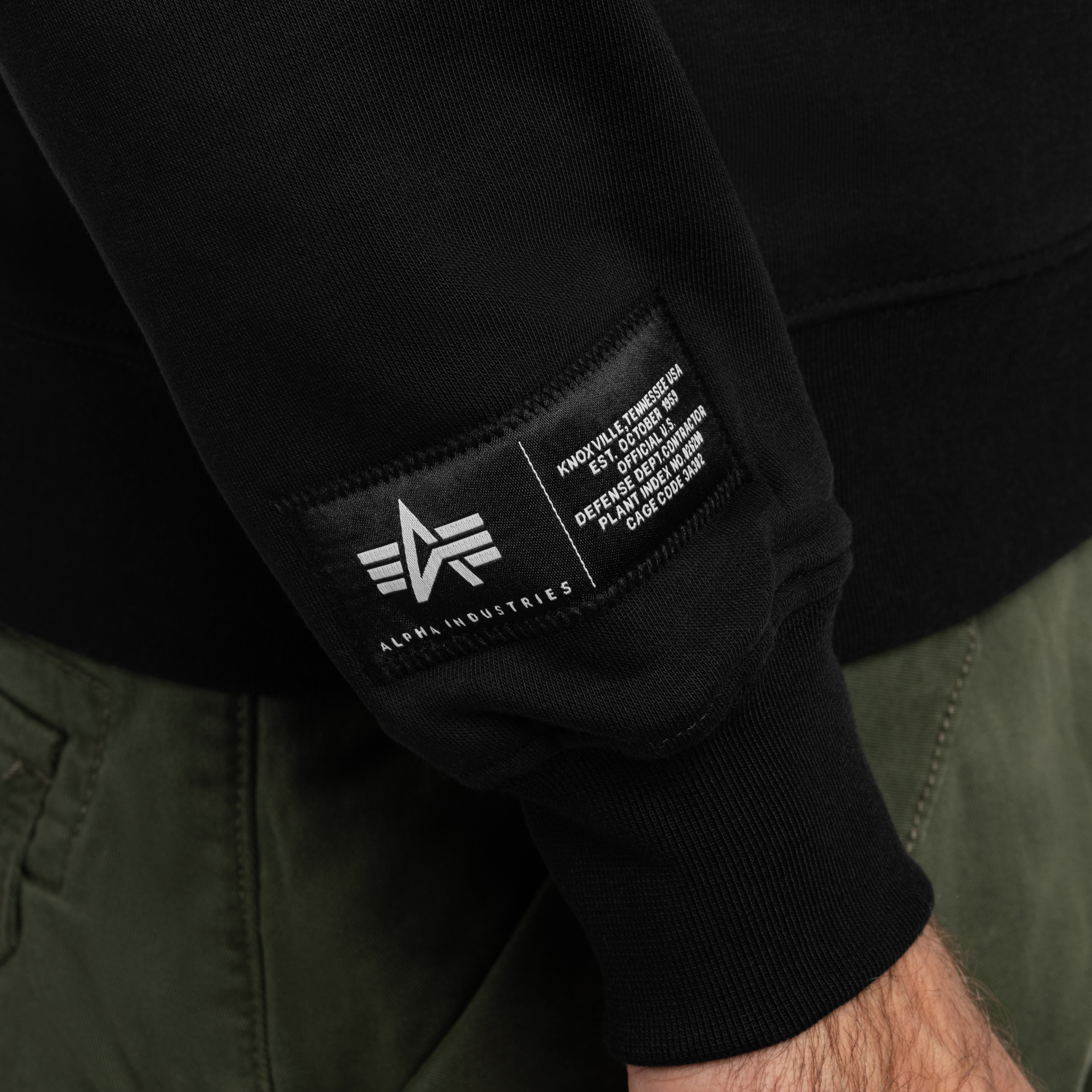 Bluza Alpha Industries Label Backprint - Black