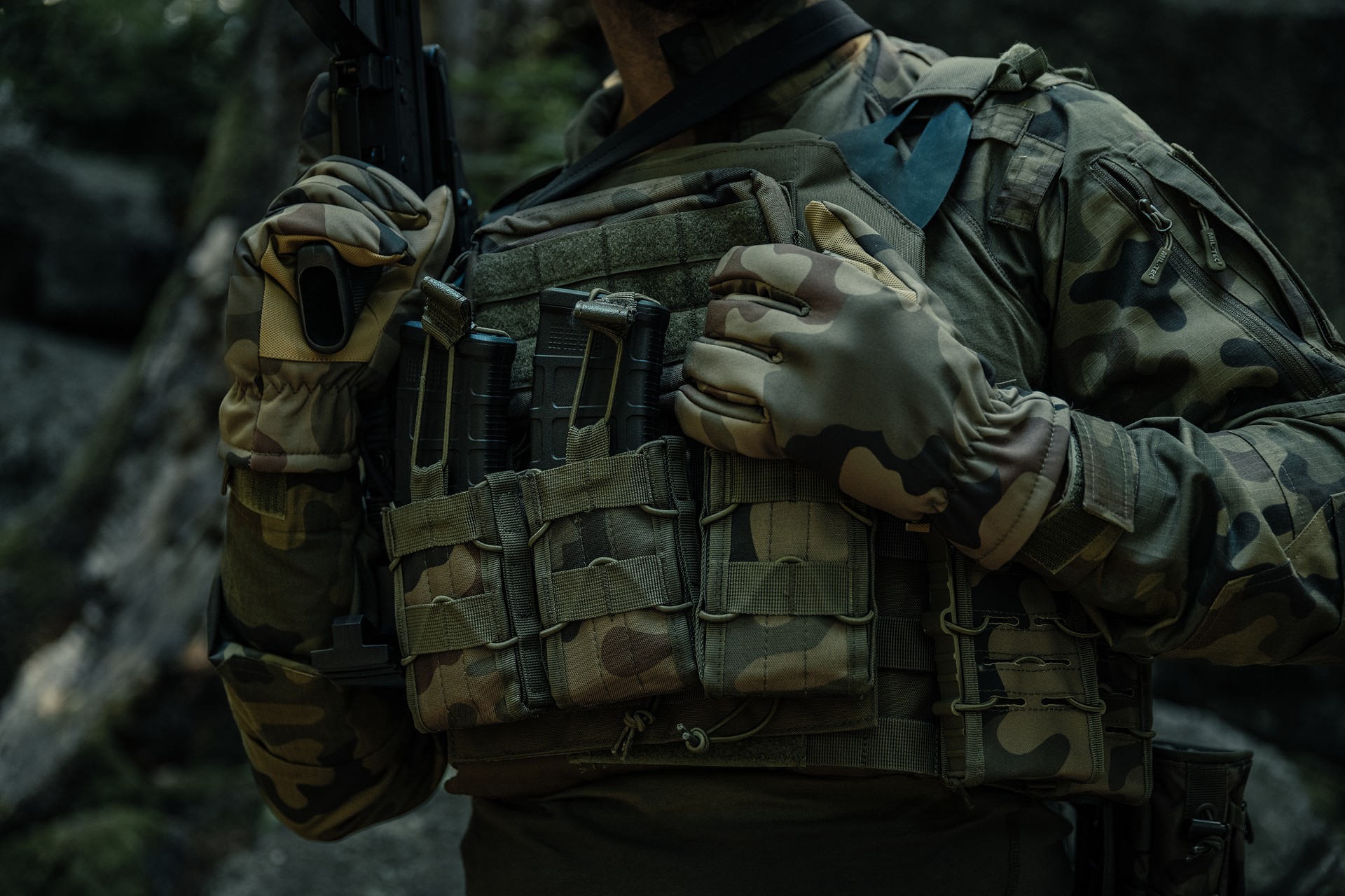 Зимові рукавиці Mil-Tec Softshell Thinsulate - wz.93 Pantera PL Woodland