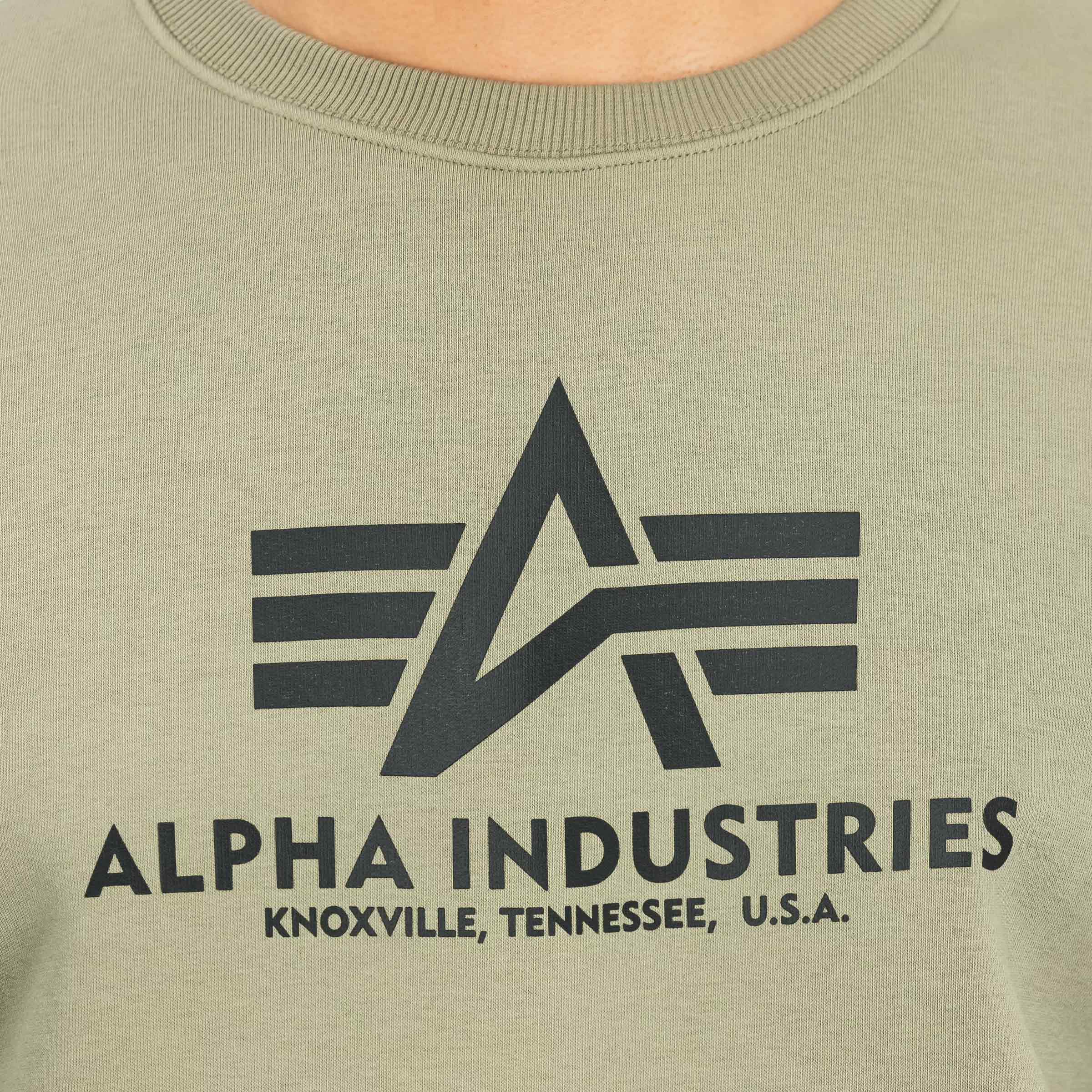 Кофта Alpha Industries Basic Sweater - Olive