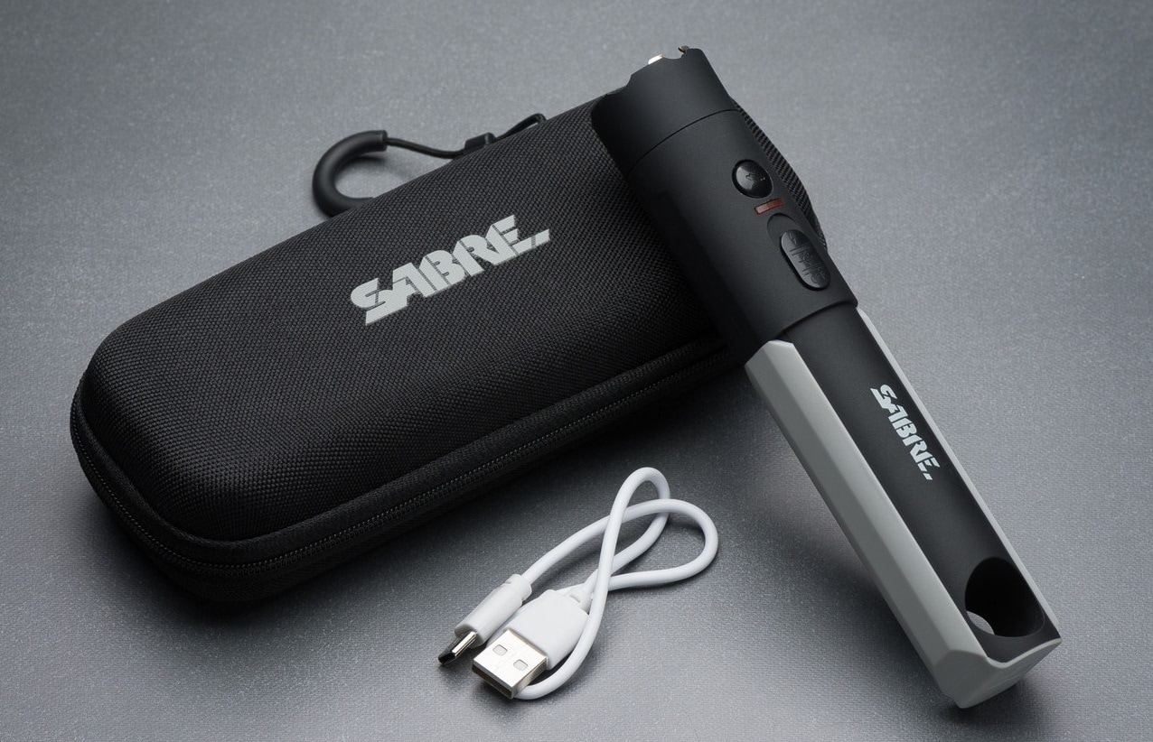 Електрошокер Sabre 2-in-1 Stun Gun з ліхтариком - Black