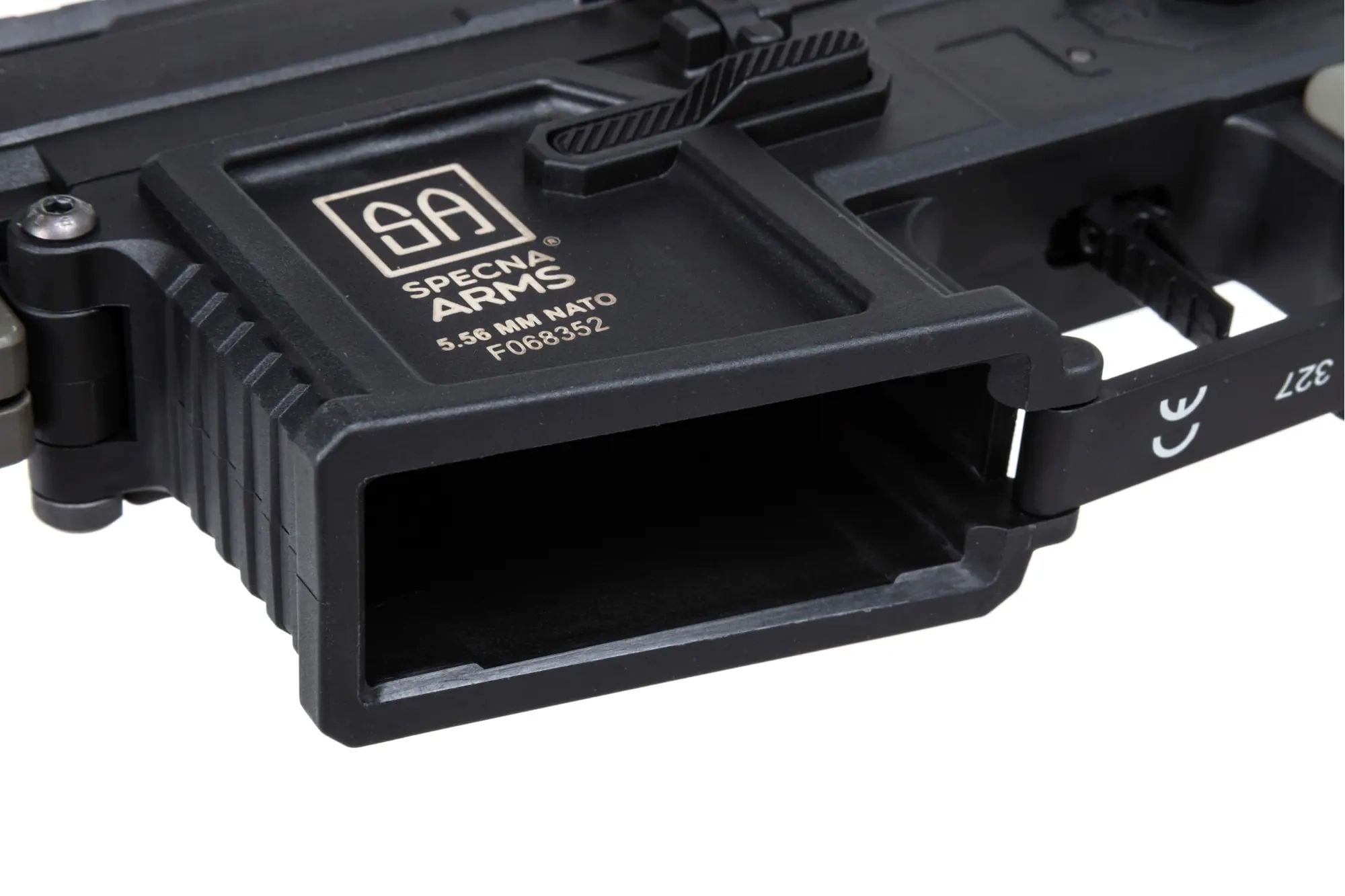 Штурмова гвинтівка AEG Specna Arms SA-F05-RL Flex BLDC Light Ops Stock HAL ETU Gen. 2 - Olive