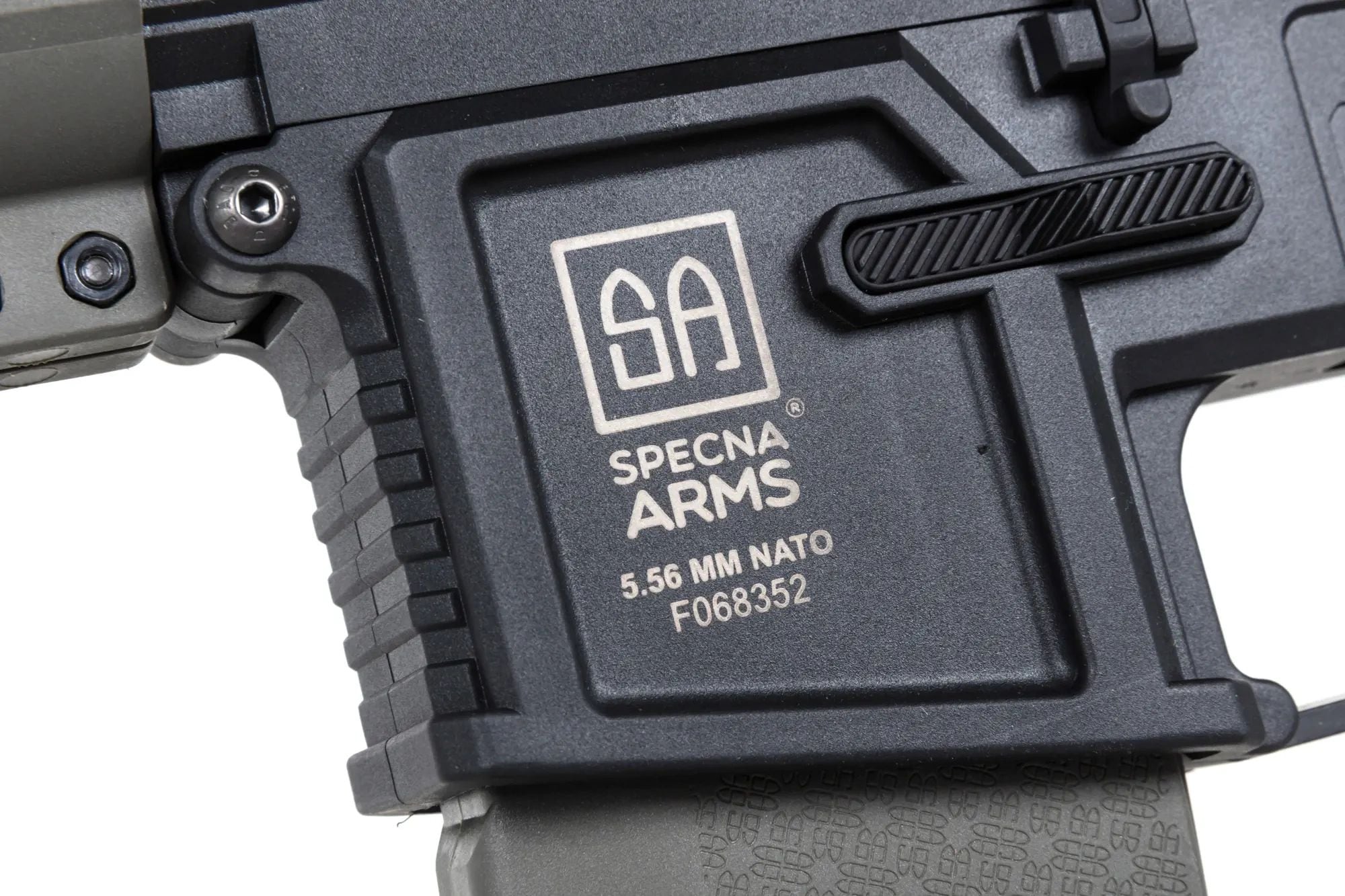 Штурмова гвинтівка AEG Specna Arms SA-F05-RL Flex BLDC Light Ops Stock HAL ETU Gen. 2 - Olive