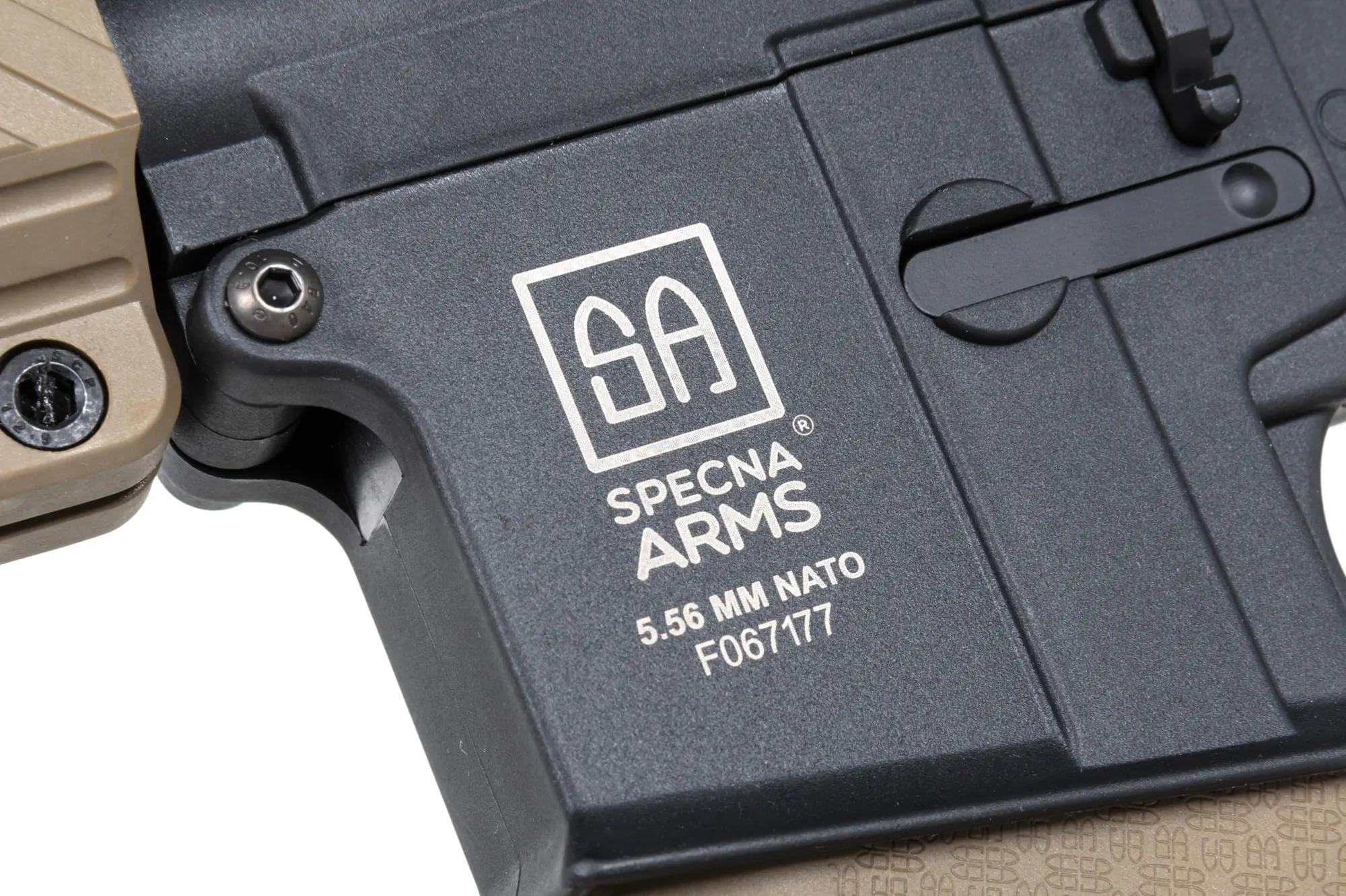 Karabinek szturmowy AEG Specna Arms SA-F09 Flex BLDC HAL ETU Gen. 2 - Half-Tan