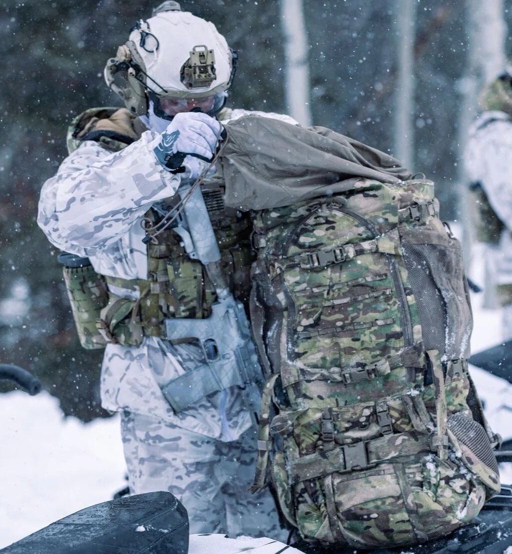 Рюкзак Eberlestock Battleship 121,3 л - MultiCam