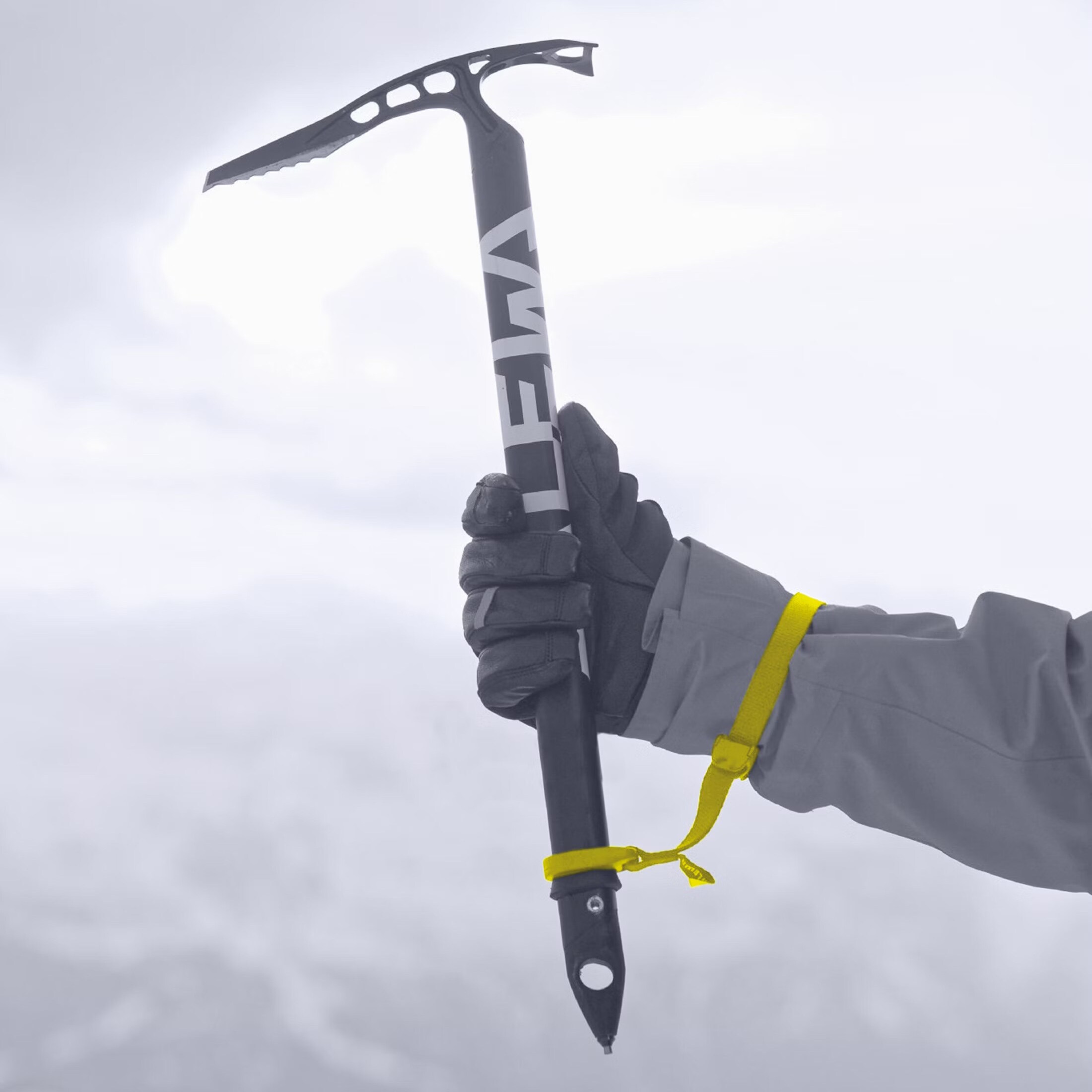 Czekan turystyczny Salewa Alpine-X Ice Axe 65 cm - Night/Black